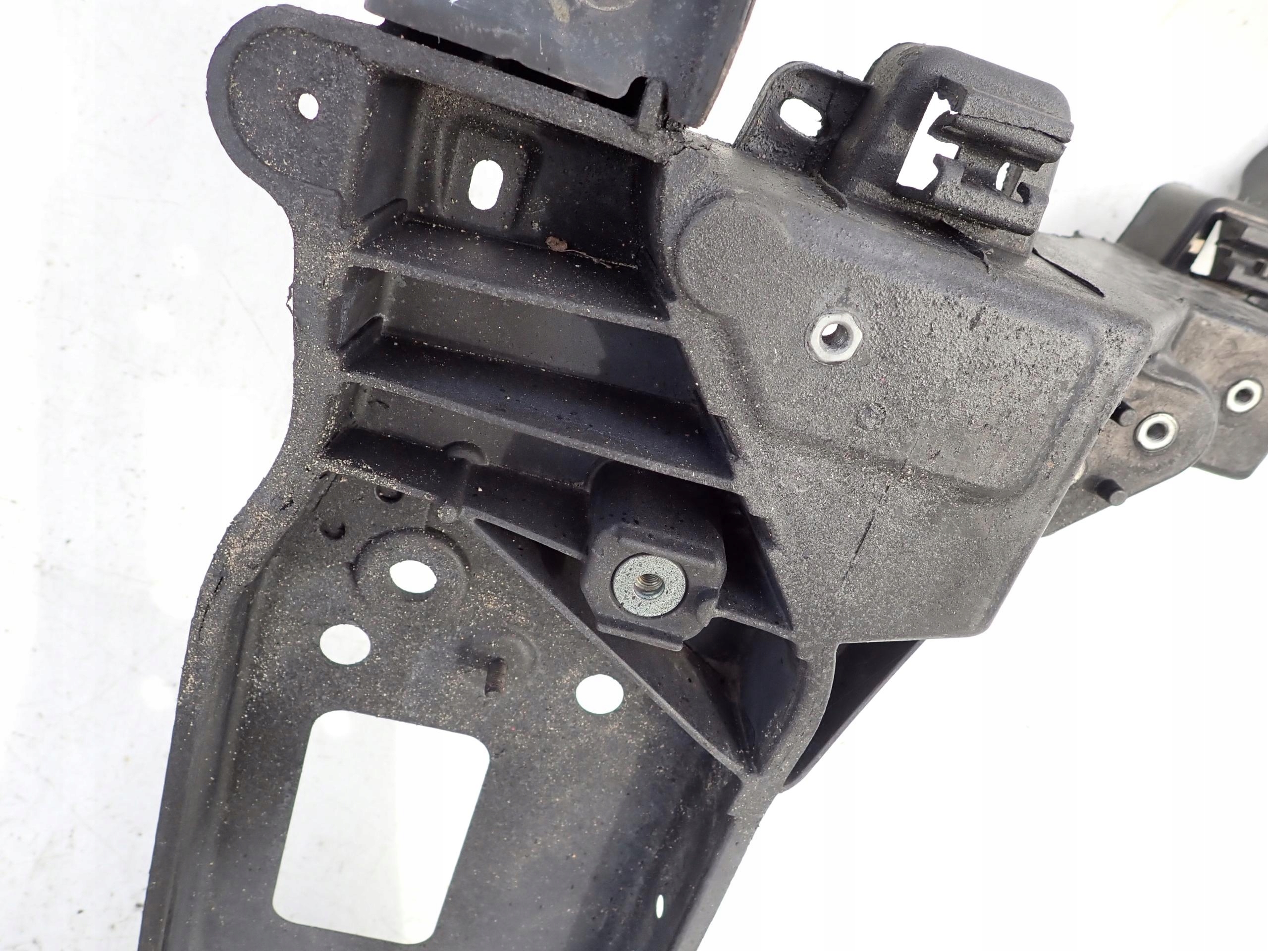 HYUNDAI TUCSON III support panel for radiators pillar