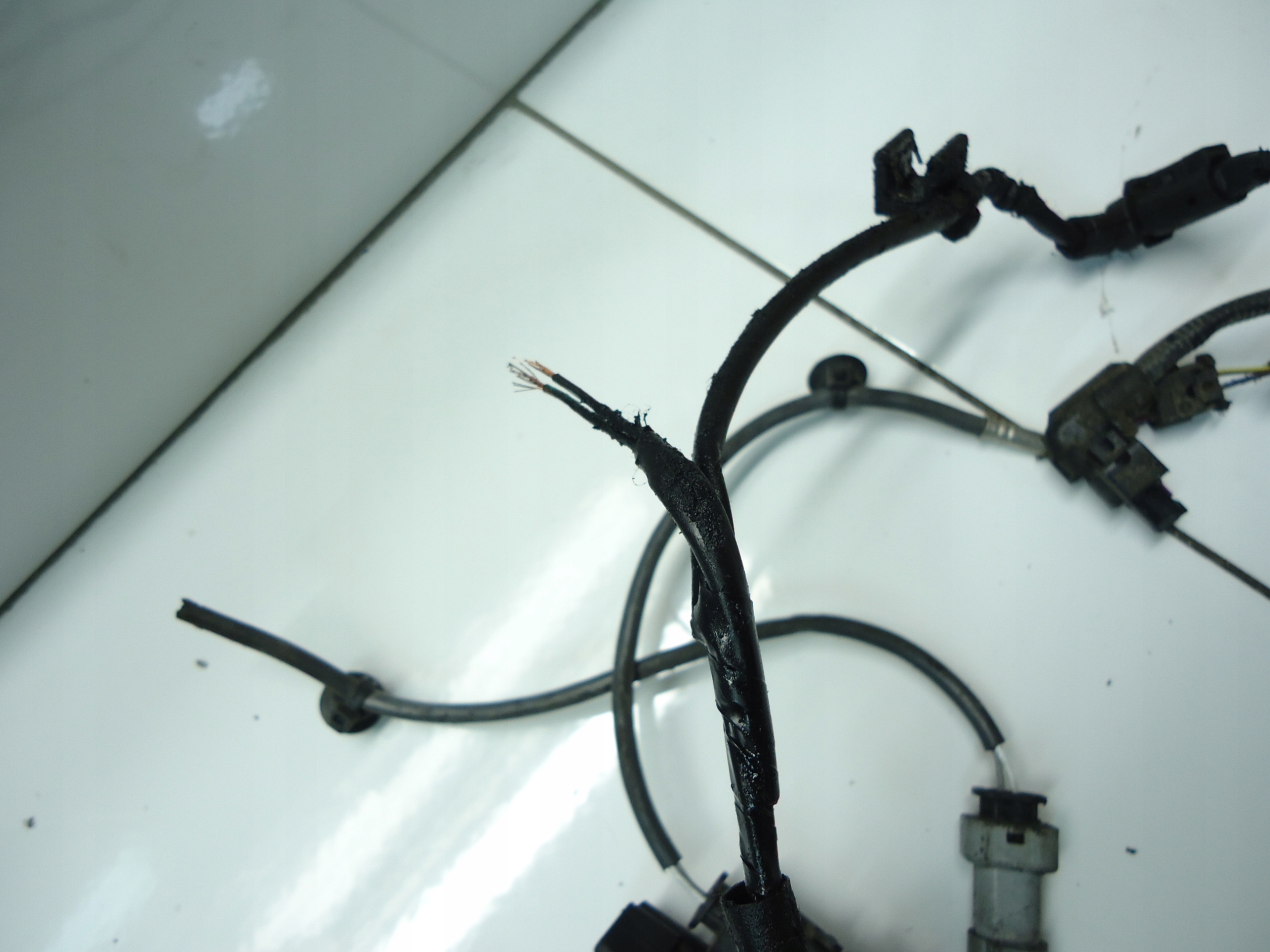 OPEL ZAFIRA ASTRA 2.0CDTI B20DTH bundle motor wiring 39013558