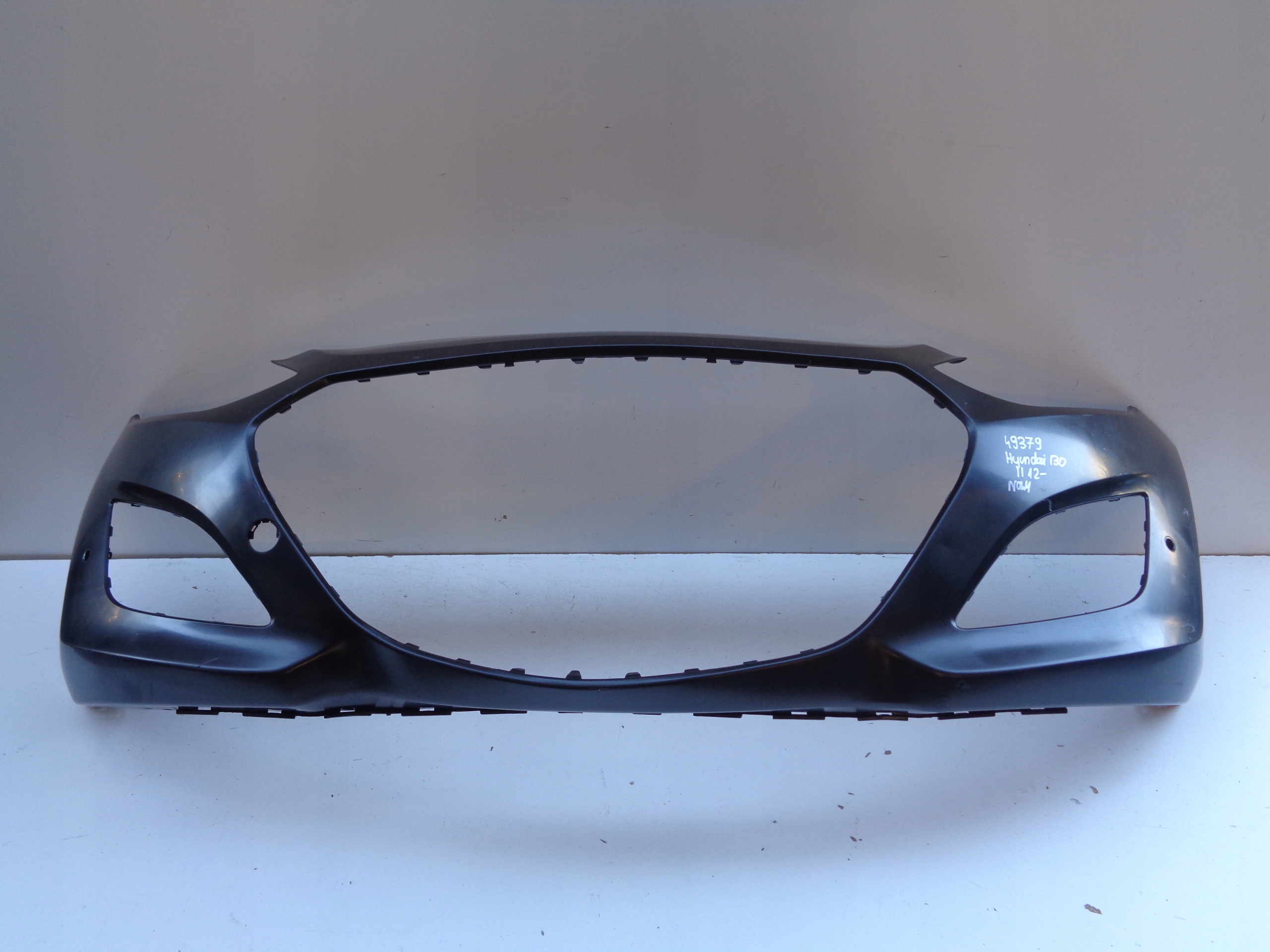 NO-WY-- front bumper HYUNDAI I30 II 12- NR 49379