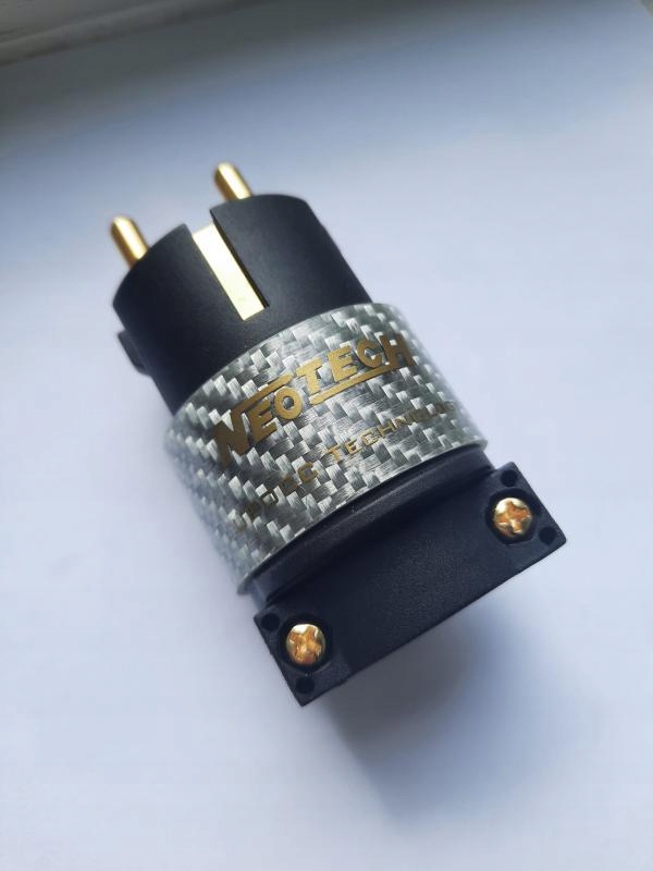 Napájací konektor NeoTech Schuko meď 7N Up-occ