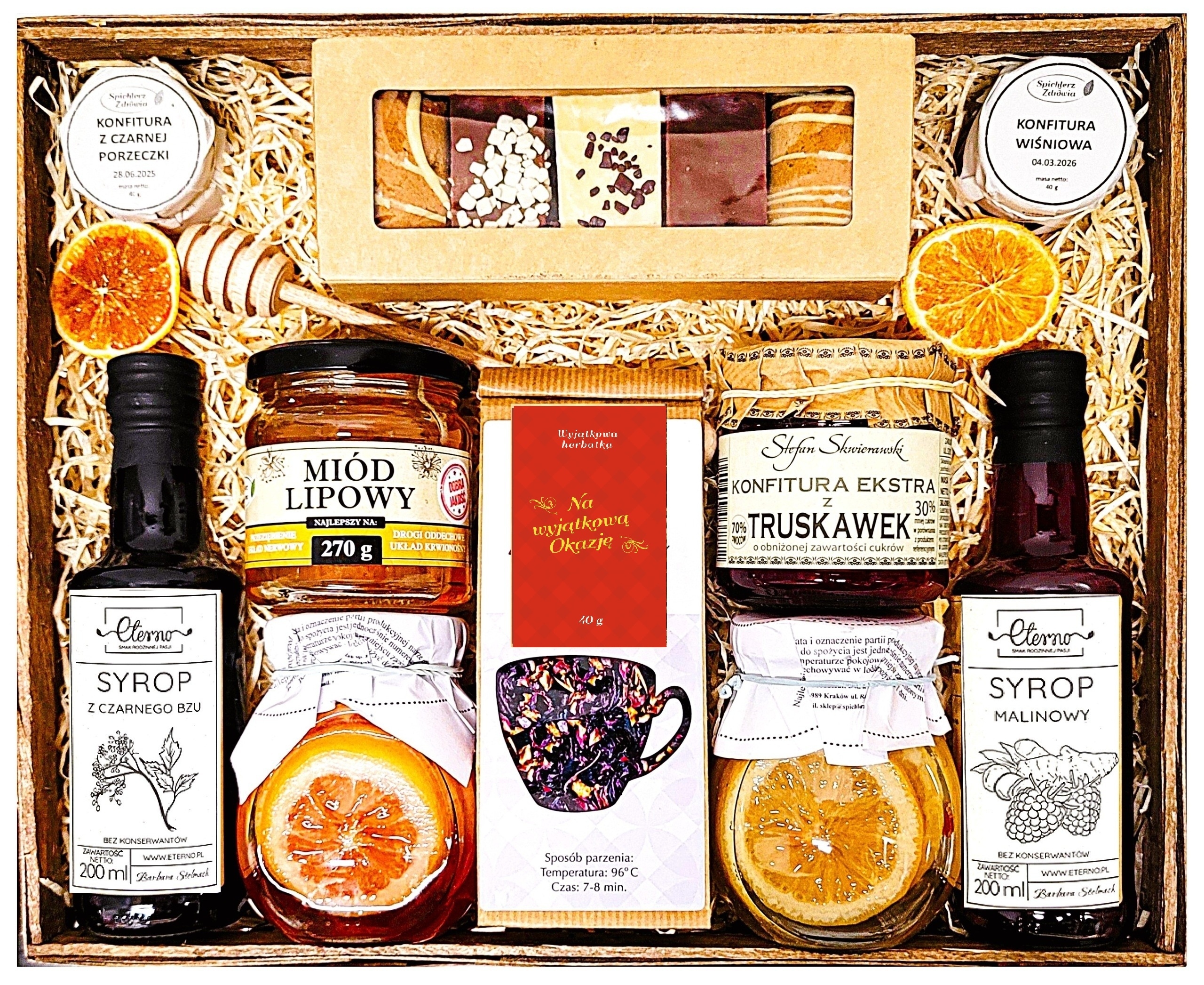 Levně Velký Dárkový Koš Dárek Dárkové Balení Čaje Sirup Pochoutky Perníky