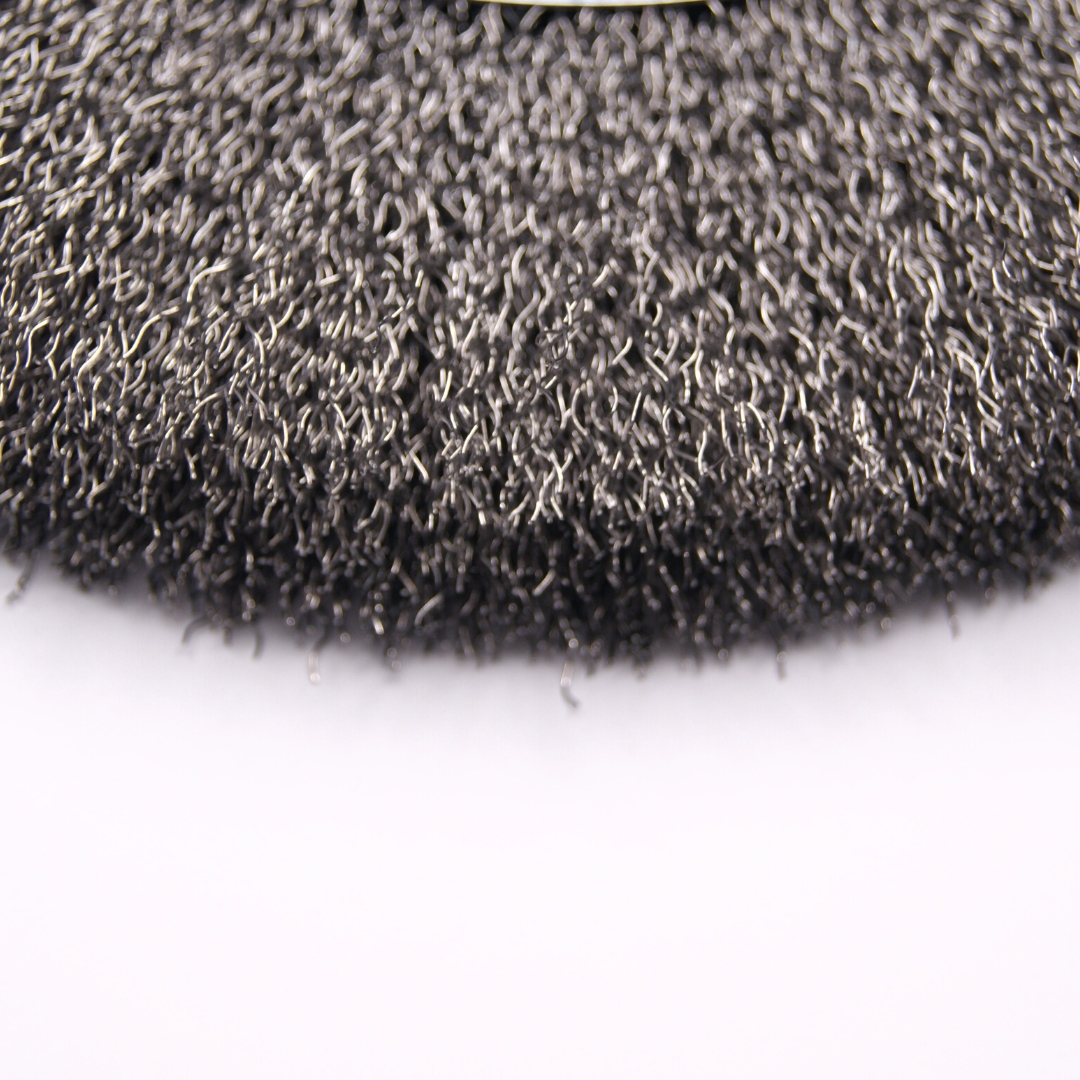 Szczotka druciana tarczowa 200mm z otworem POLSKA Marka Szczotex