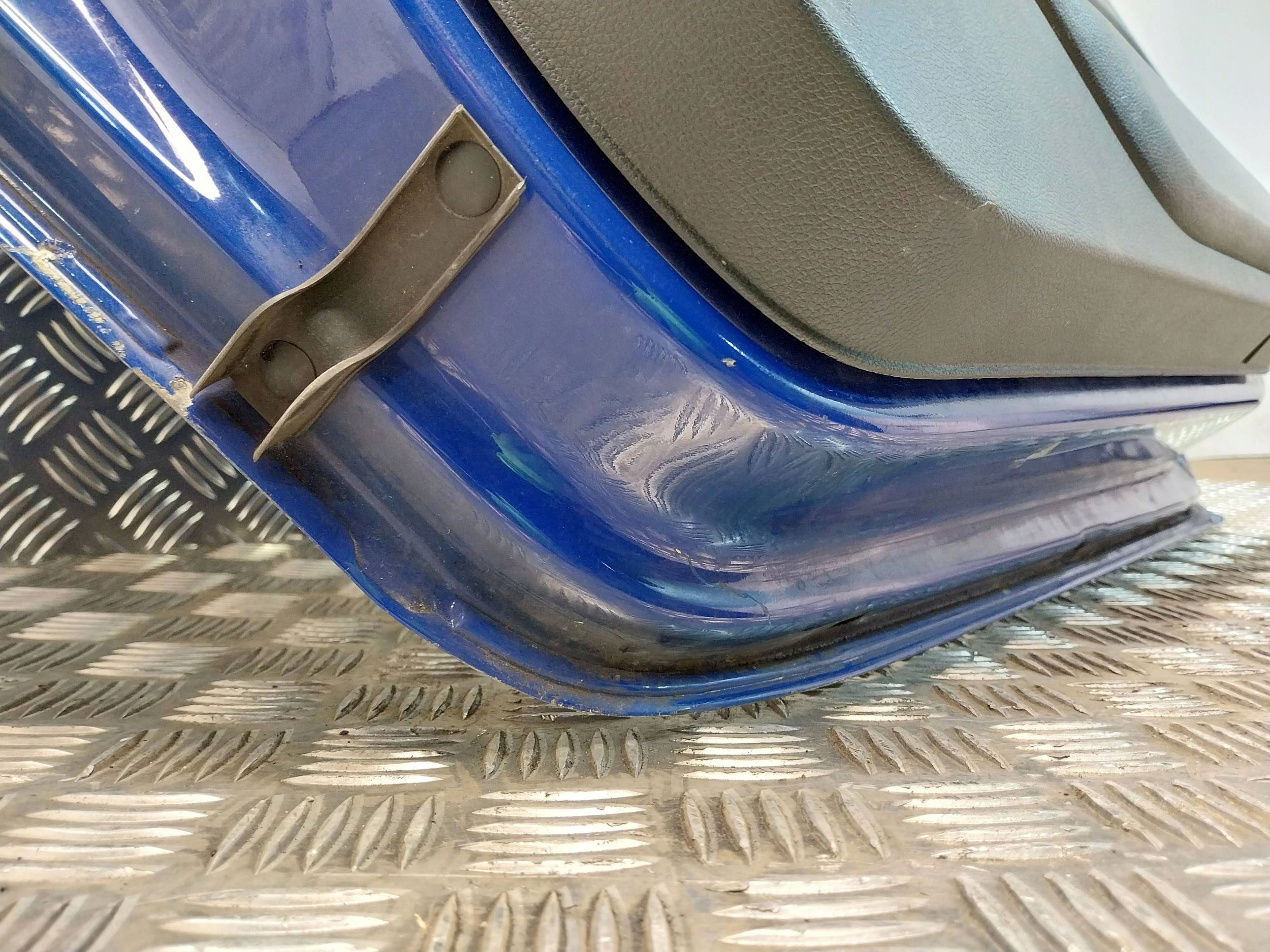 Tür heck links SKODA ROOMSTER 06
