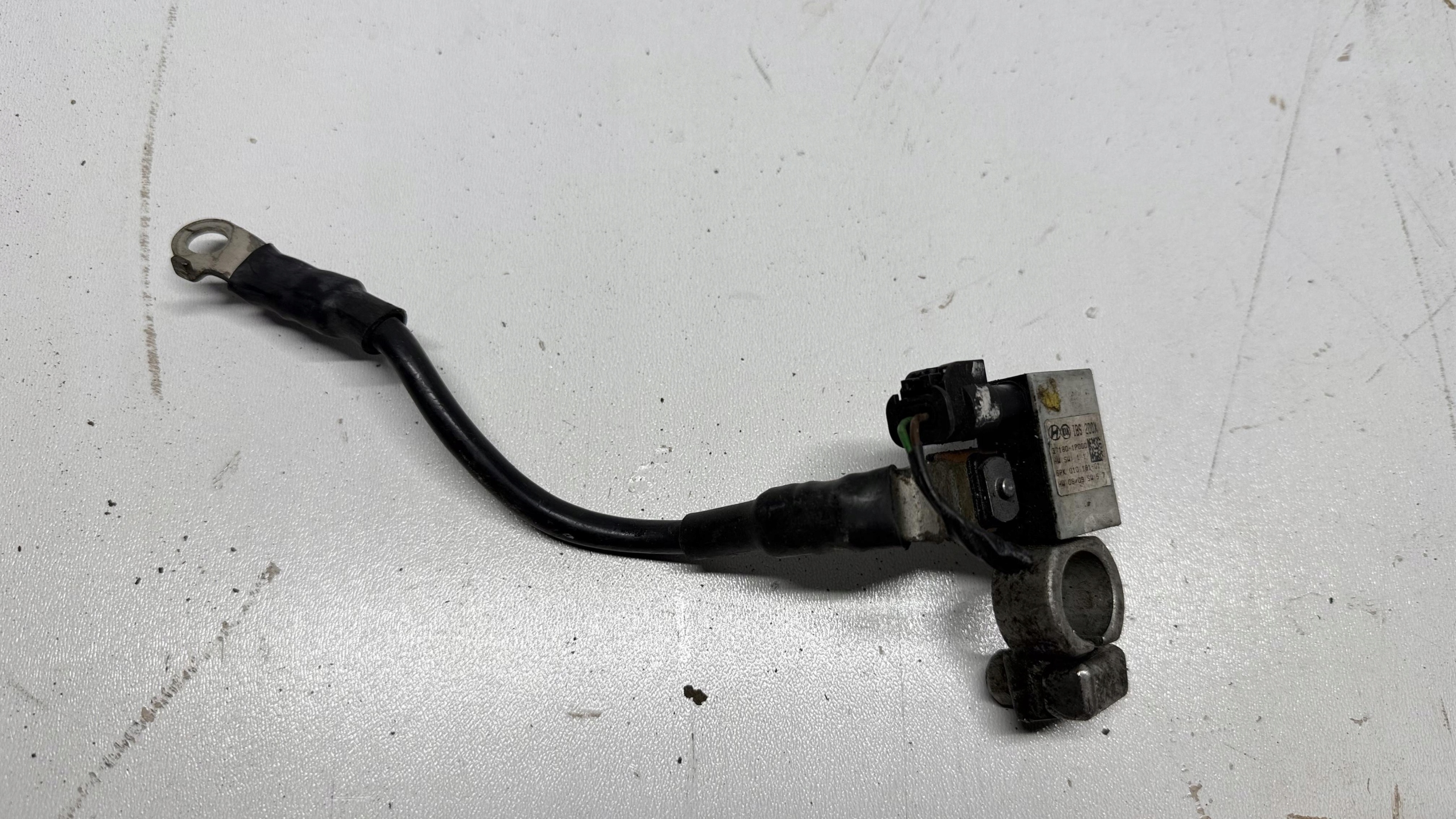 Batteriemanagement Sensor KIA VENGA 37180-1P000