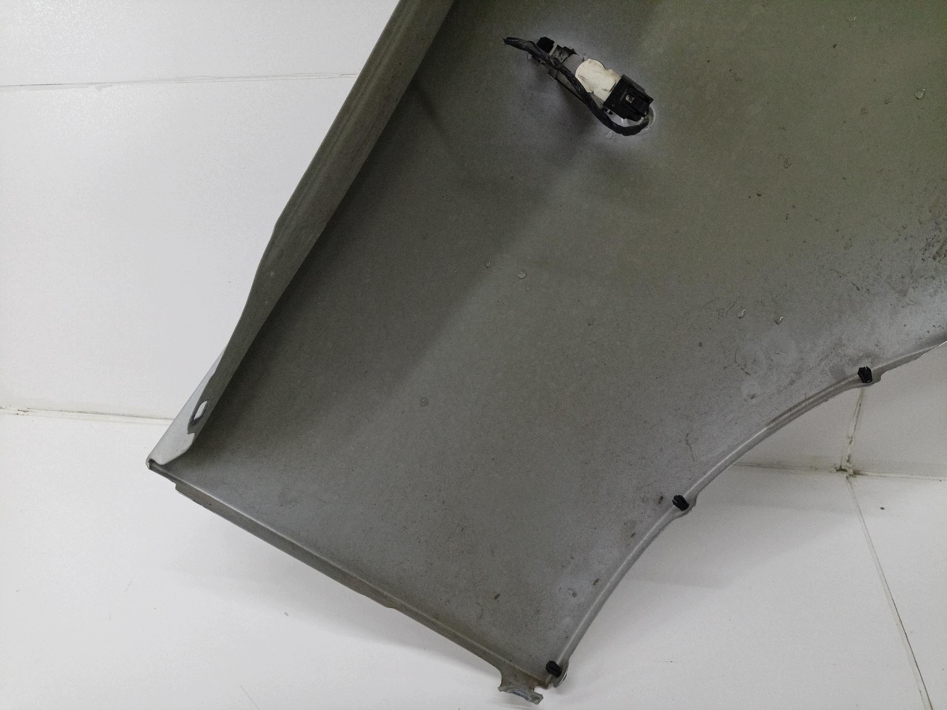 sárvédö eleje bal strona BMW 3 E90/E91 E90 2006