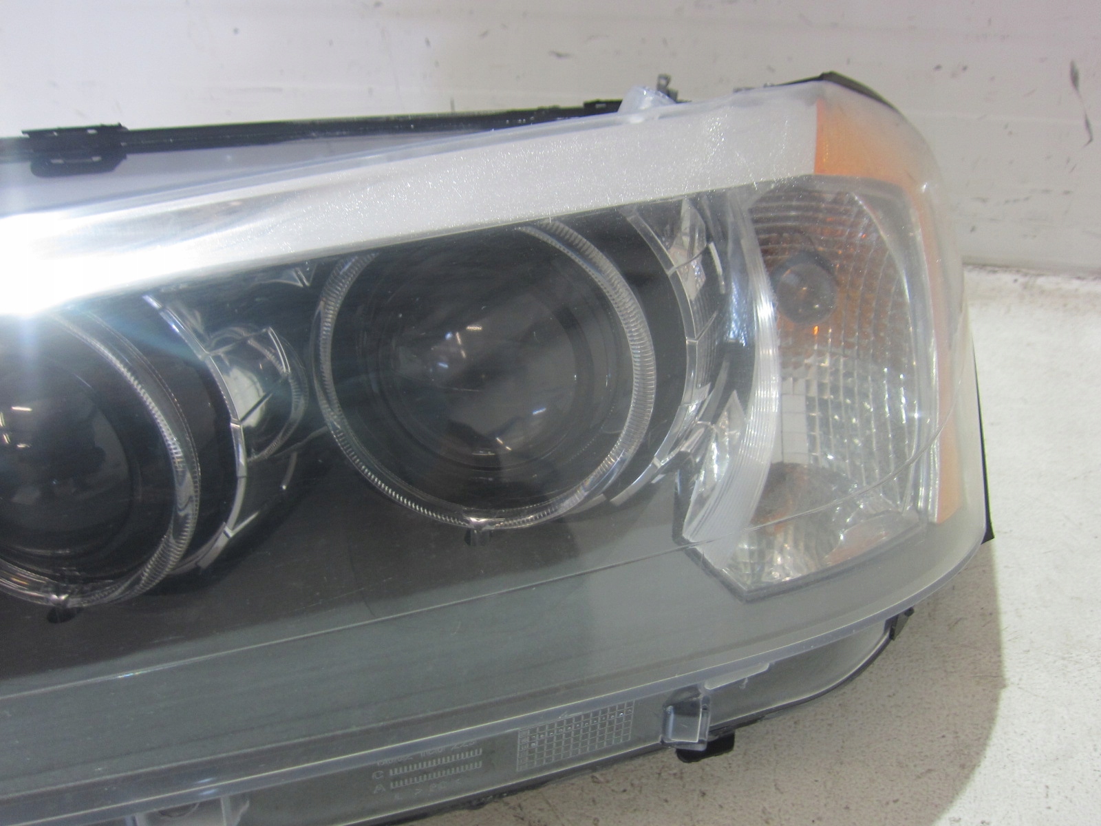 BMW X3 F25 light front BIXENON front left side 7276995 7222027 USA
