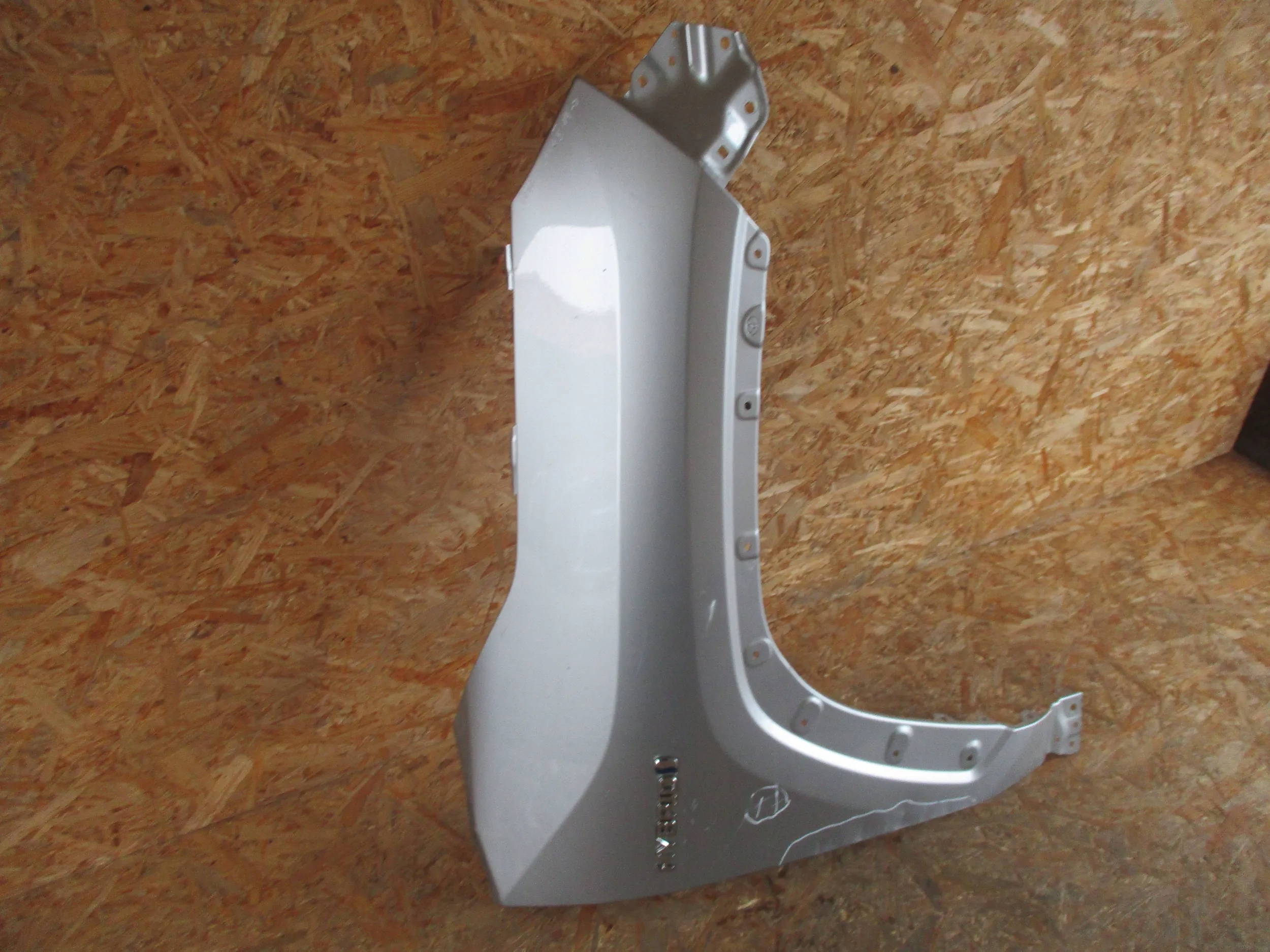 fender front right TOYOTA RAV4 V 19