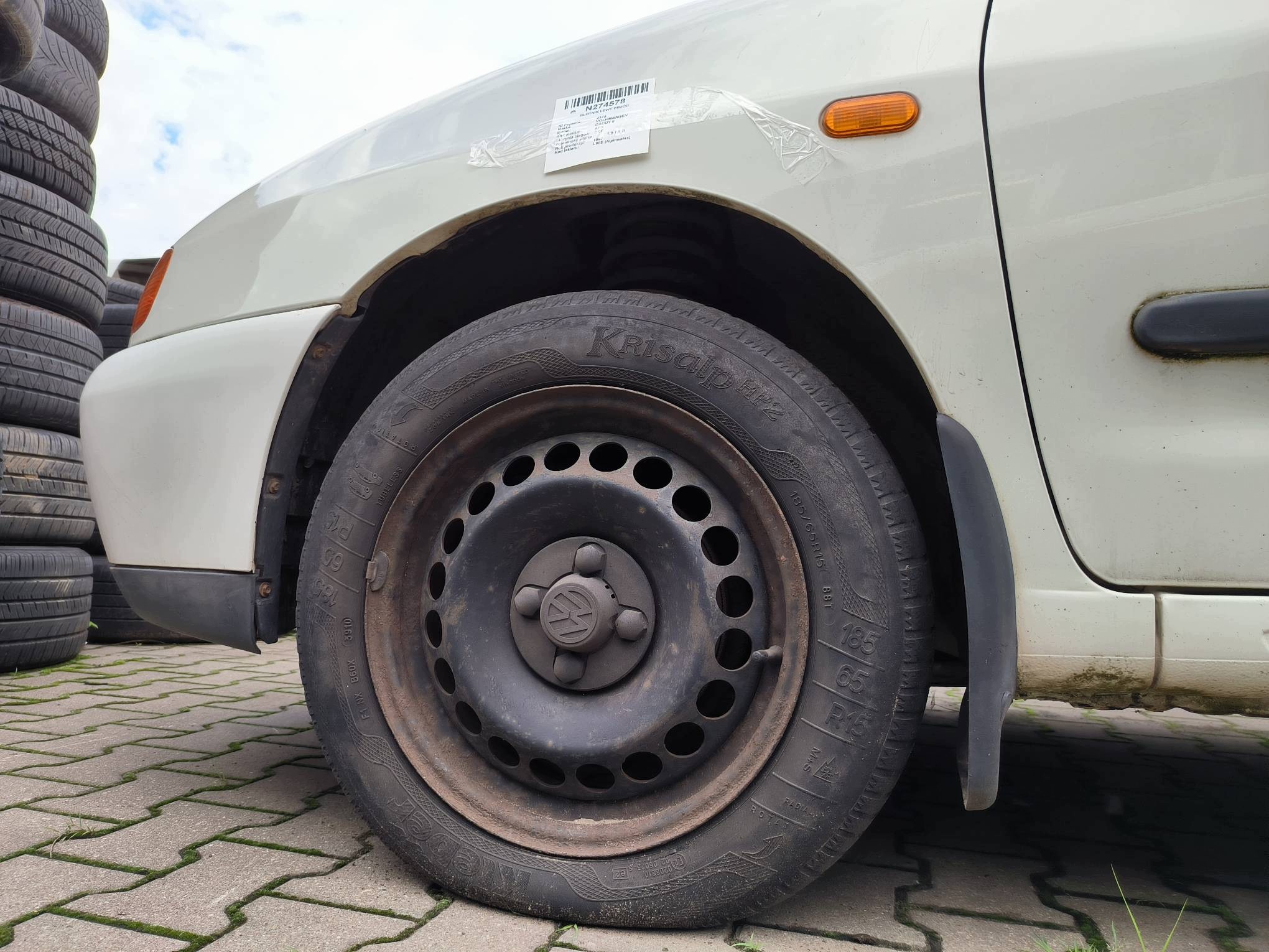 fender left front L90E VOLKSWAGEN CADDY II