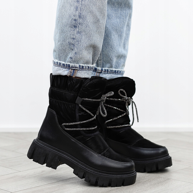 Czarne śniegowce damskie ocieplane futerko dżety 8-33 r.38 Kod producenta 8-33