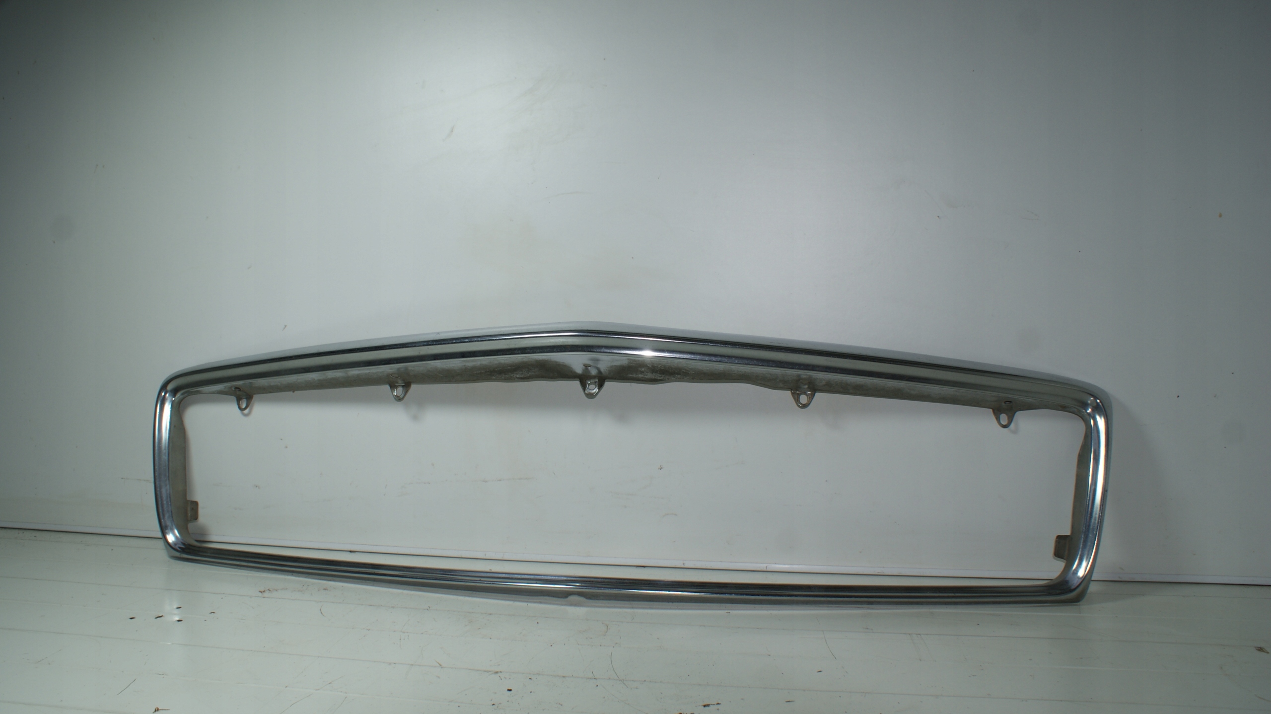 Mercedes-Benz SL-Klasse W107 Kühlergrill FRONTGRILL Kühlergitter A1078880215 - Thumbnail 7