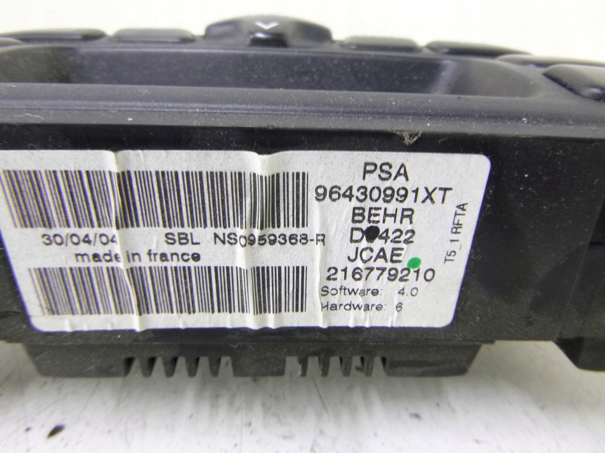 UNITE COMMANDE CLIMA BOUCHES BUSES PEUGEOT 307 04R.