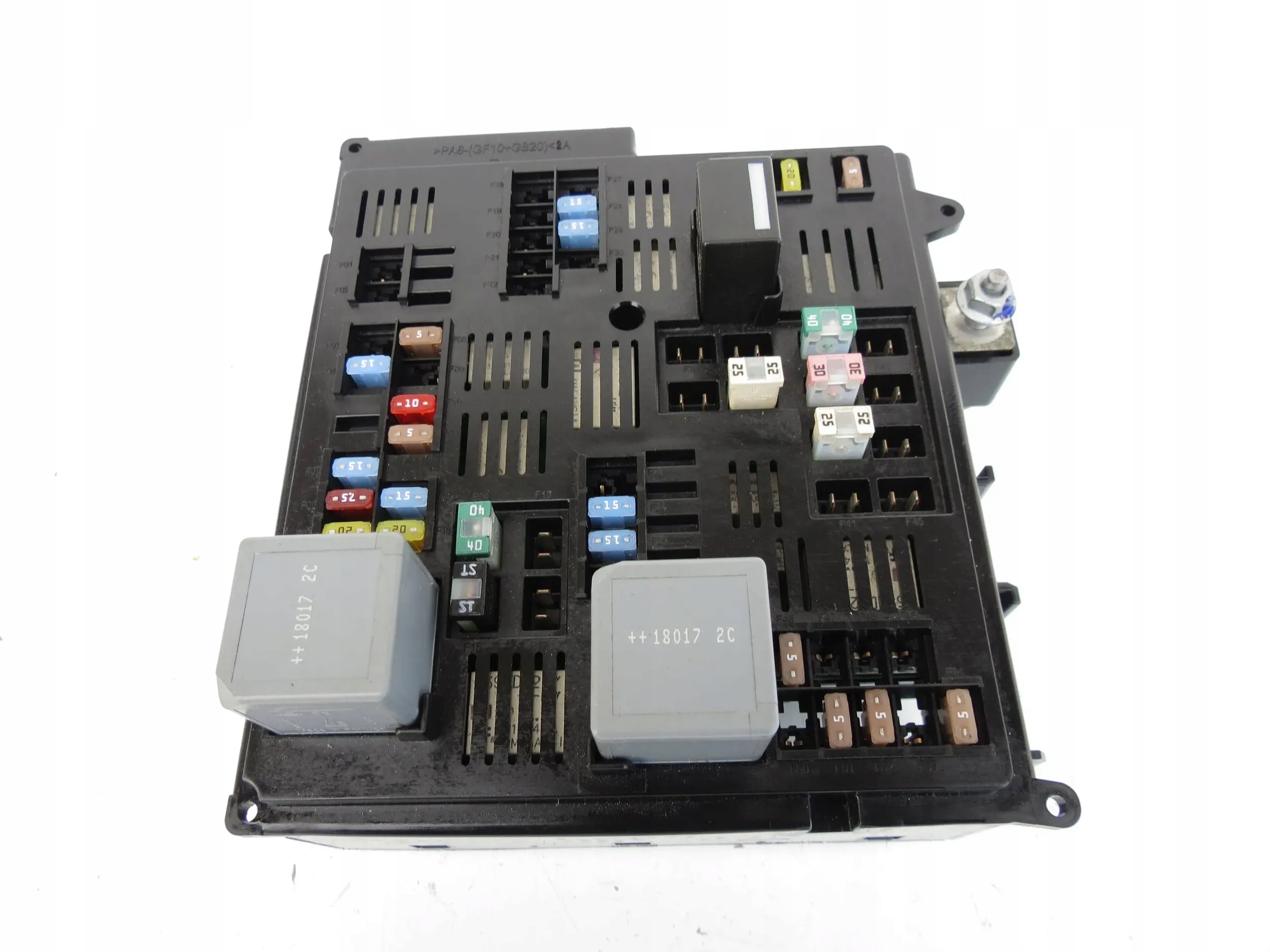 SKRZYNKA BEZPIECZNIKÓW 31473772 VOLVO XC60 II S60 III V60 II S90 V90