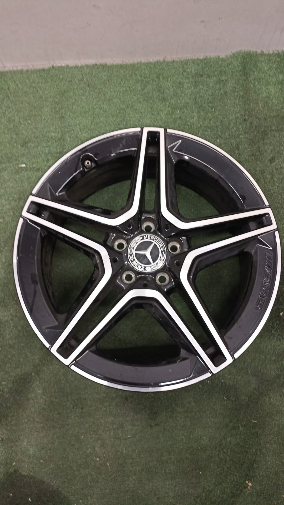 MERCEDES BENZ AMG disk hliníkový 18 CALI A1774011500