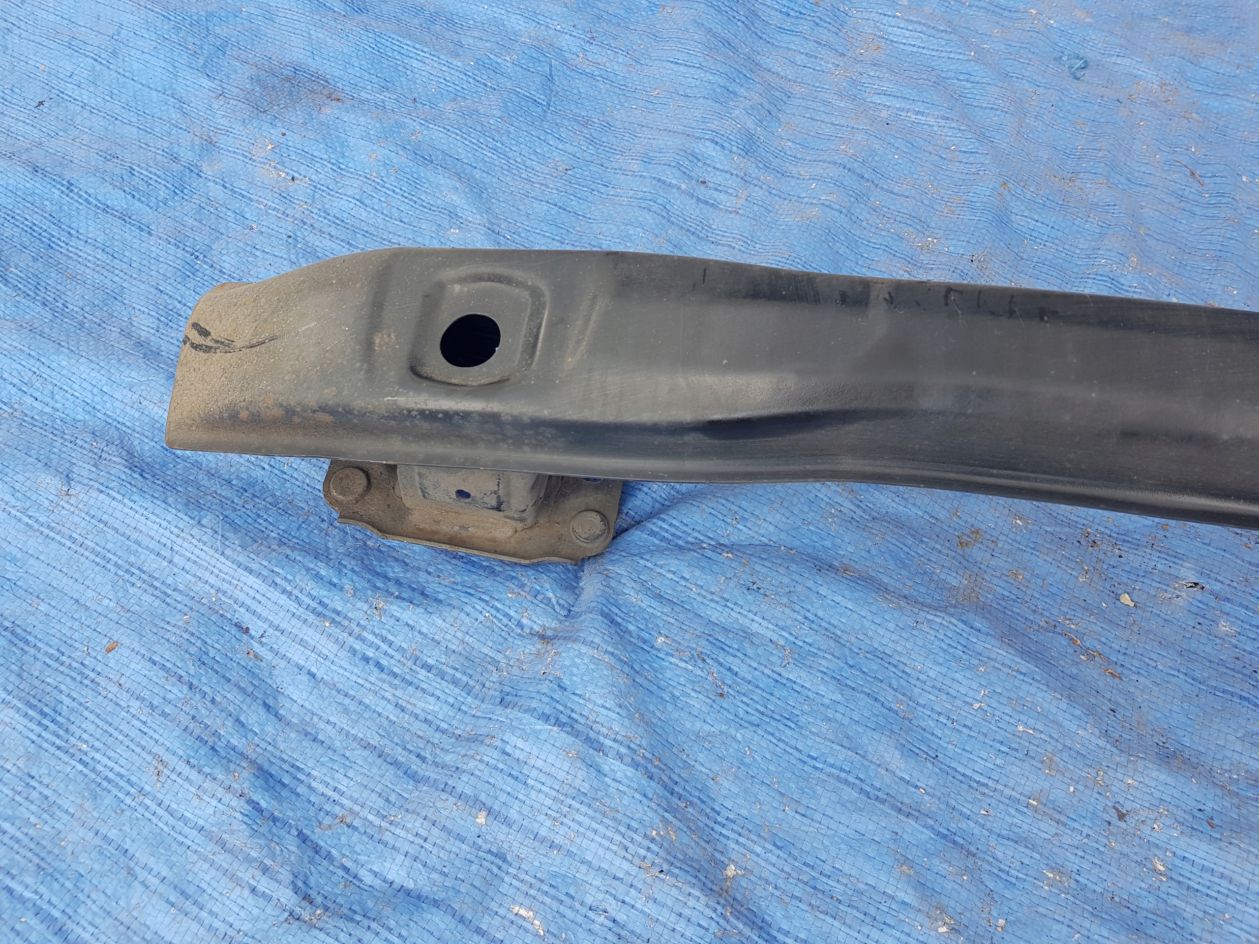 Traversa TRAVERSA paraurti posteriore MERCEDES W204 2046100014