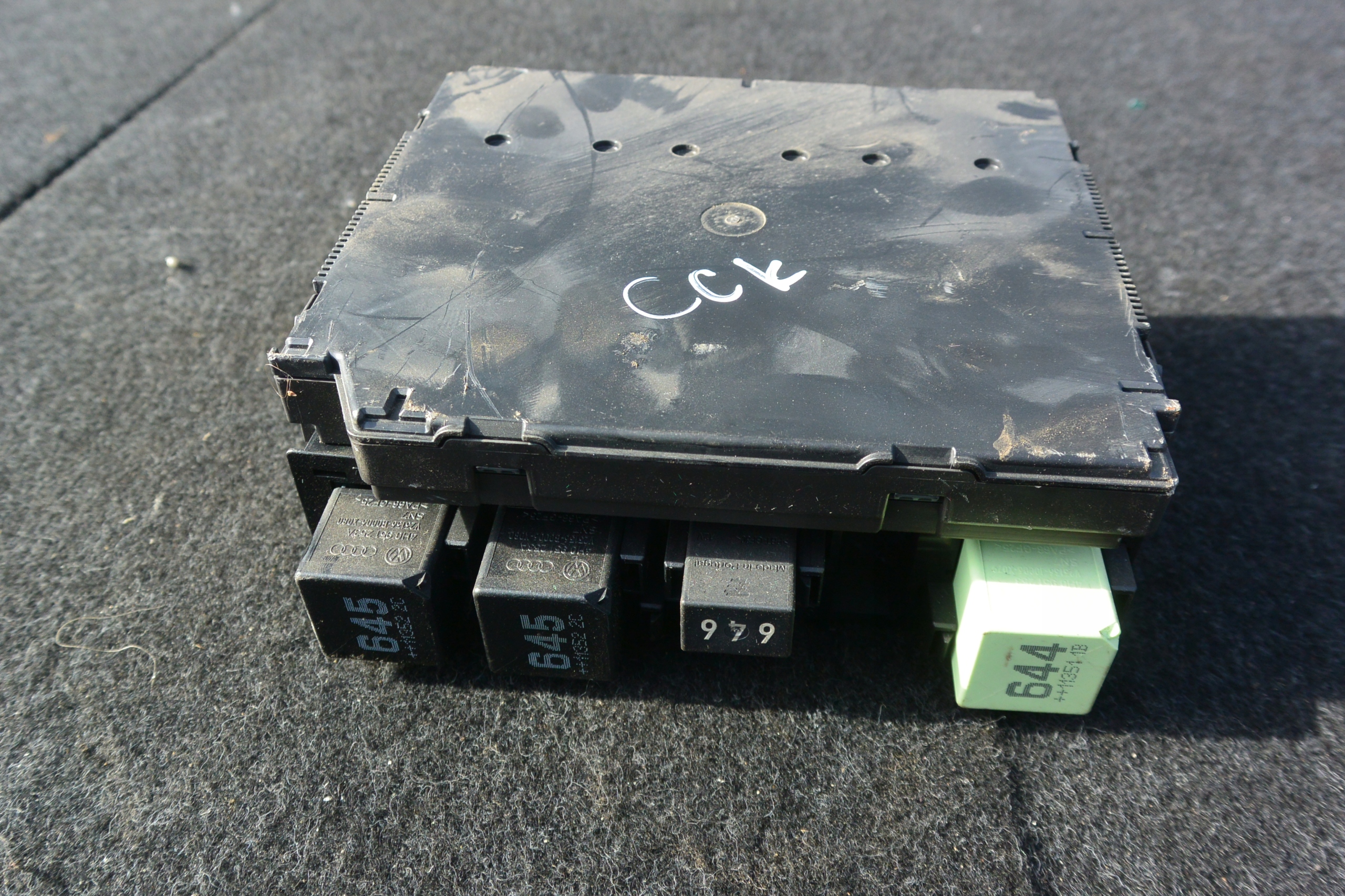 comfort control unit BCM VW PASSAT CC B6 B7