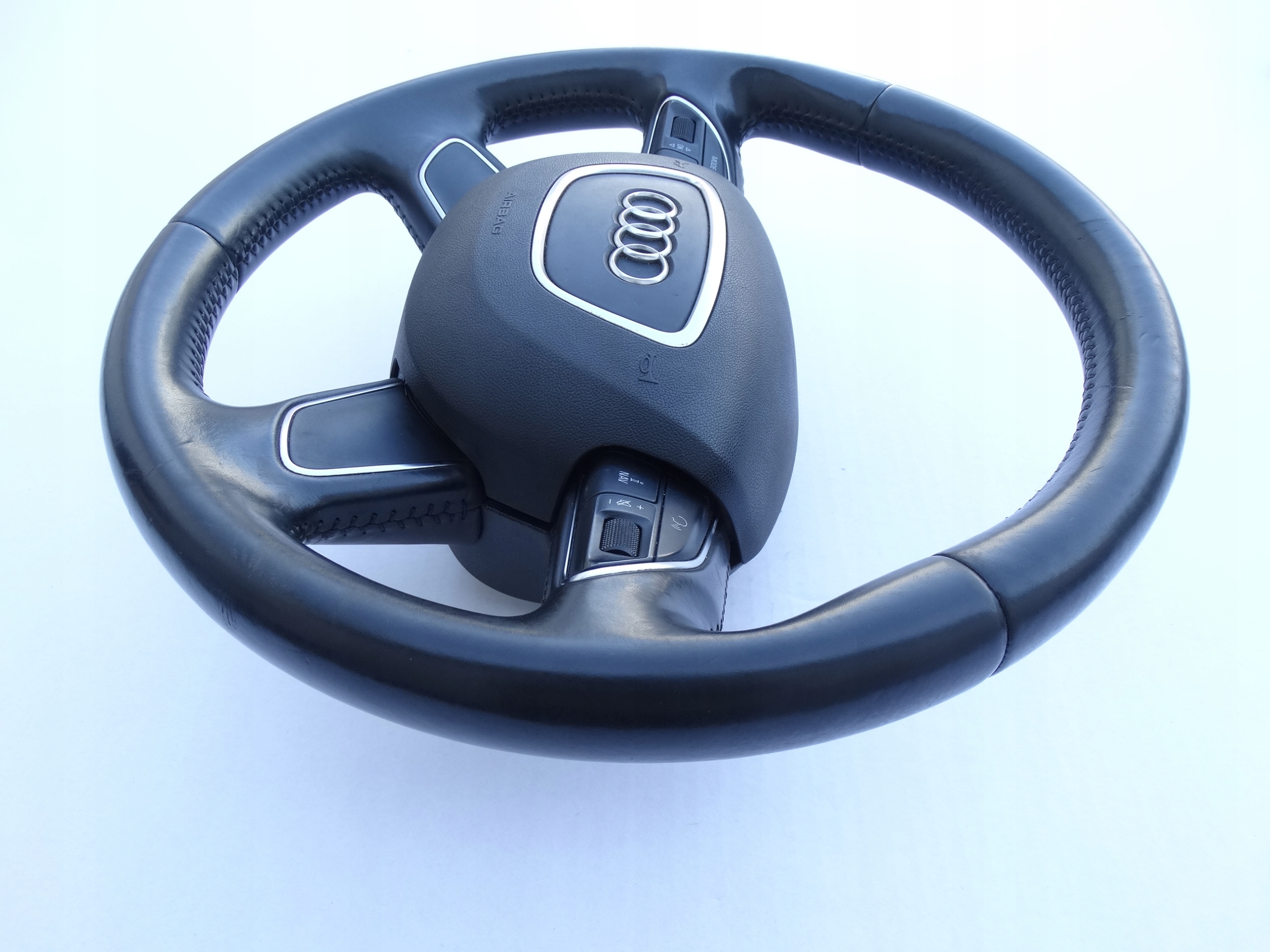 AUDI A4 B8 A5 8T A6 C7 A7 steering wheel, MULTIFUNKCYJNA black leather