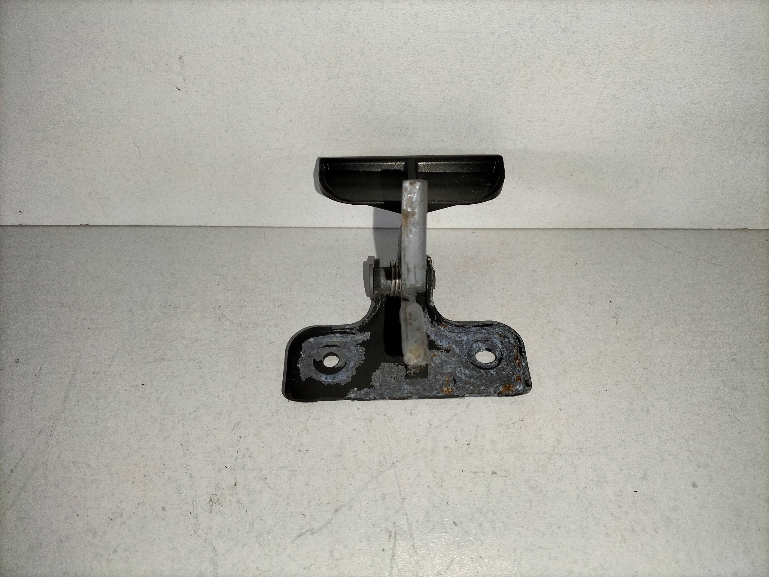 Rygiel bonnet latch lock MERCEDES CLK W209 02