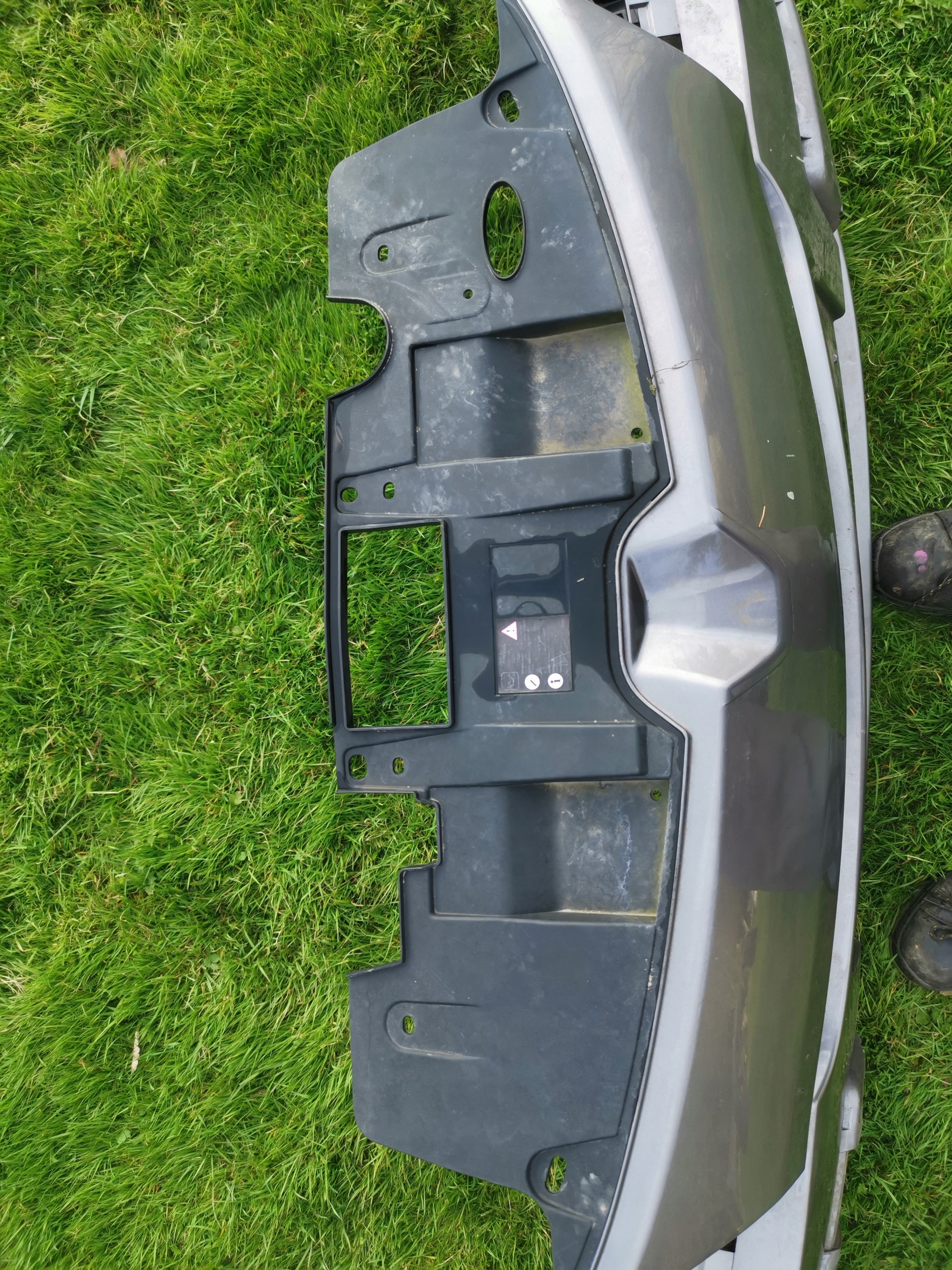RENAULT MEGANE III bumper front front