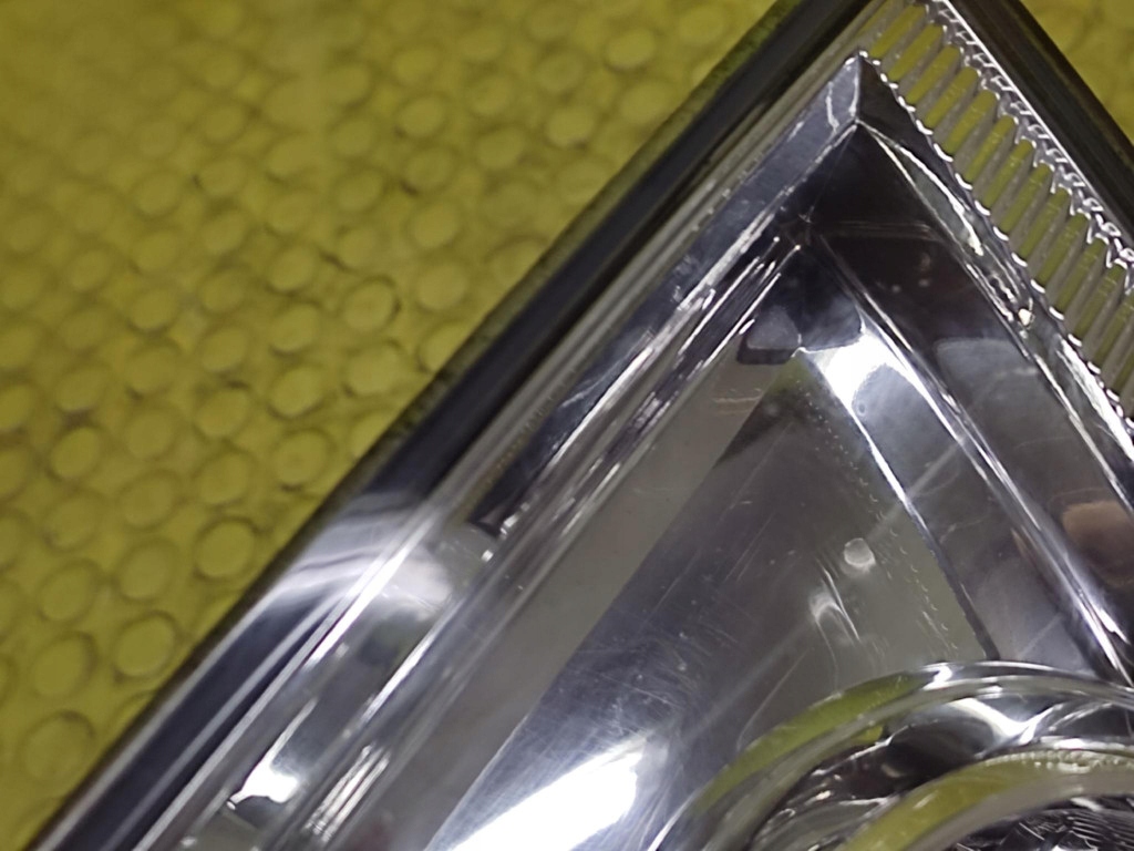 MAZDA 6 light right rear part to the bonnet