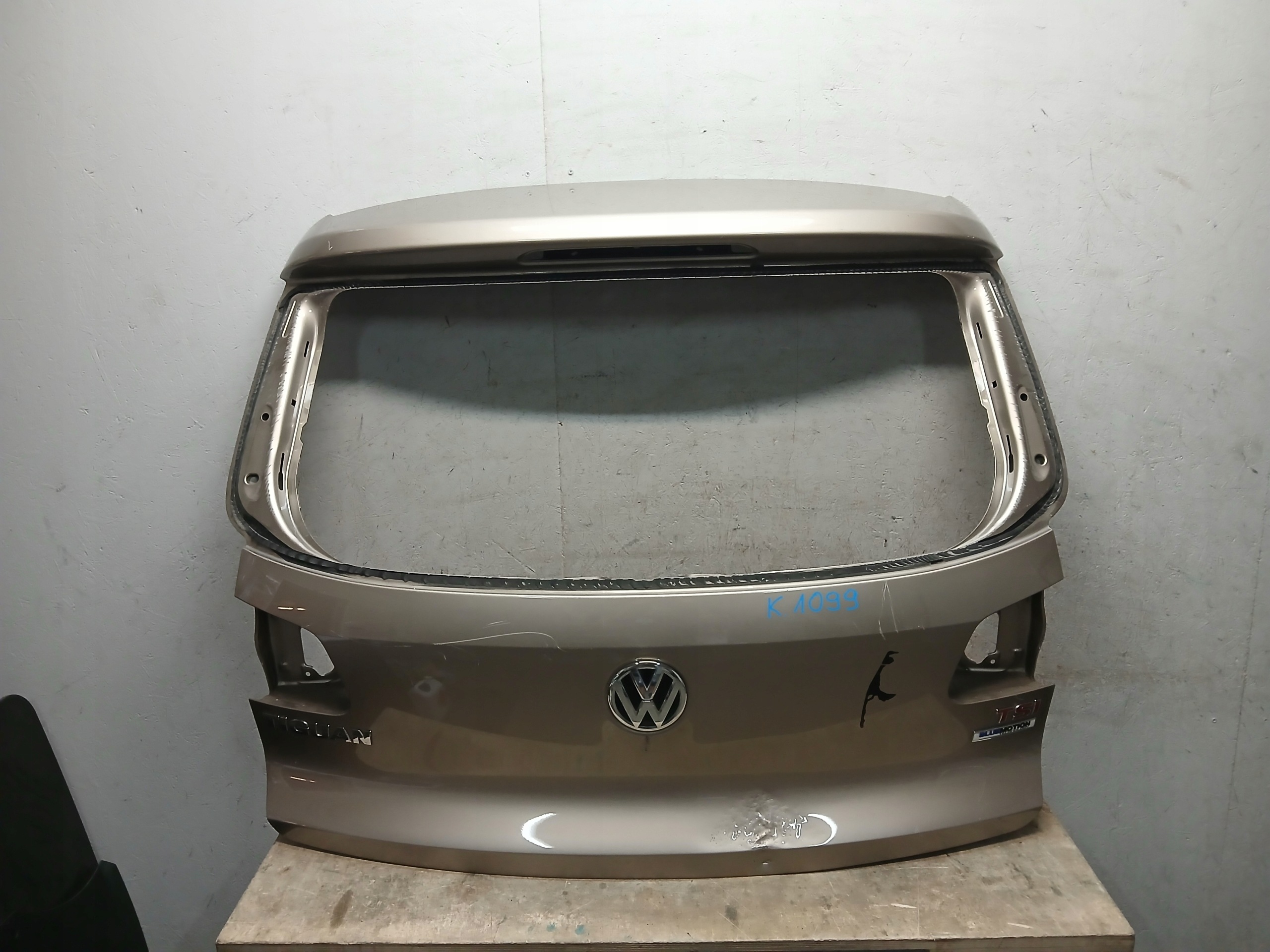 boot door VW TIGUAN and 1 5N 07-15