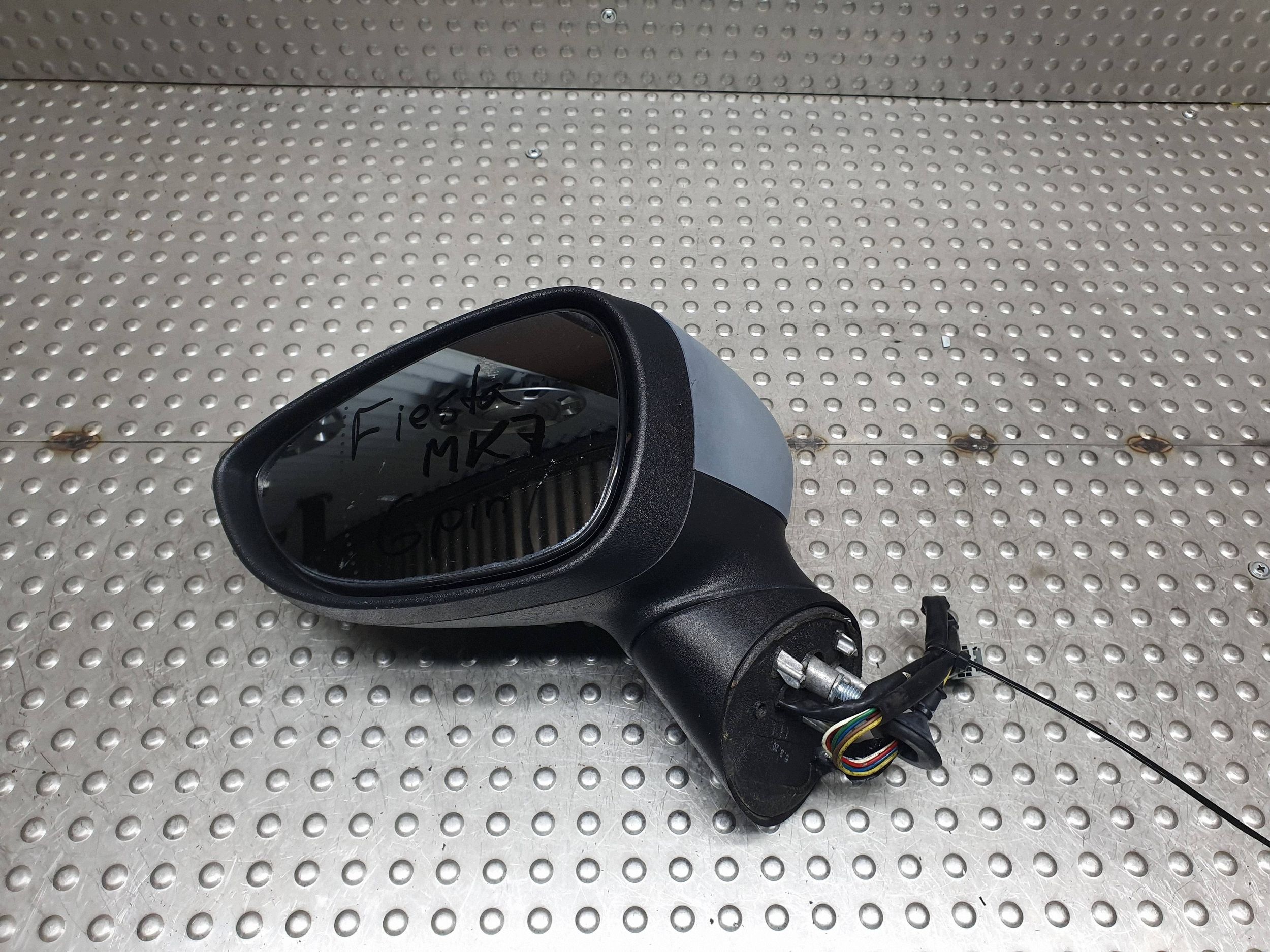 mirror left 6 PIN FORD FIESTA MK7 EUROPA