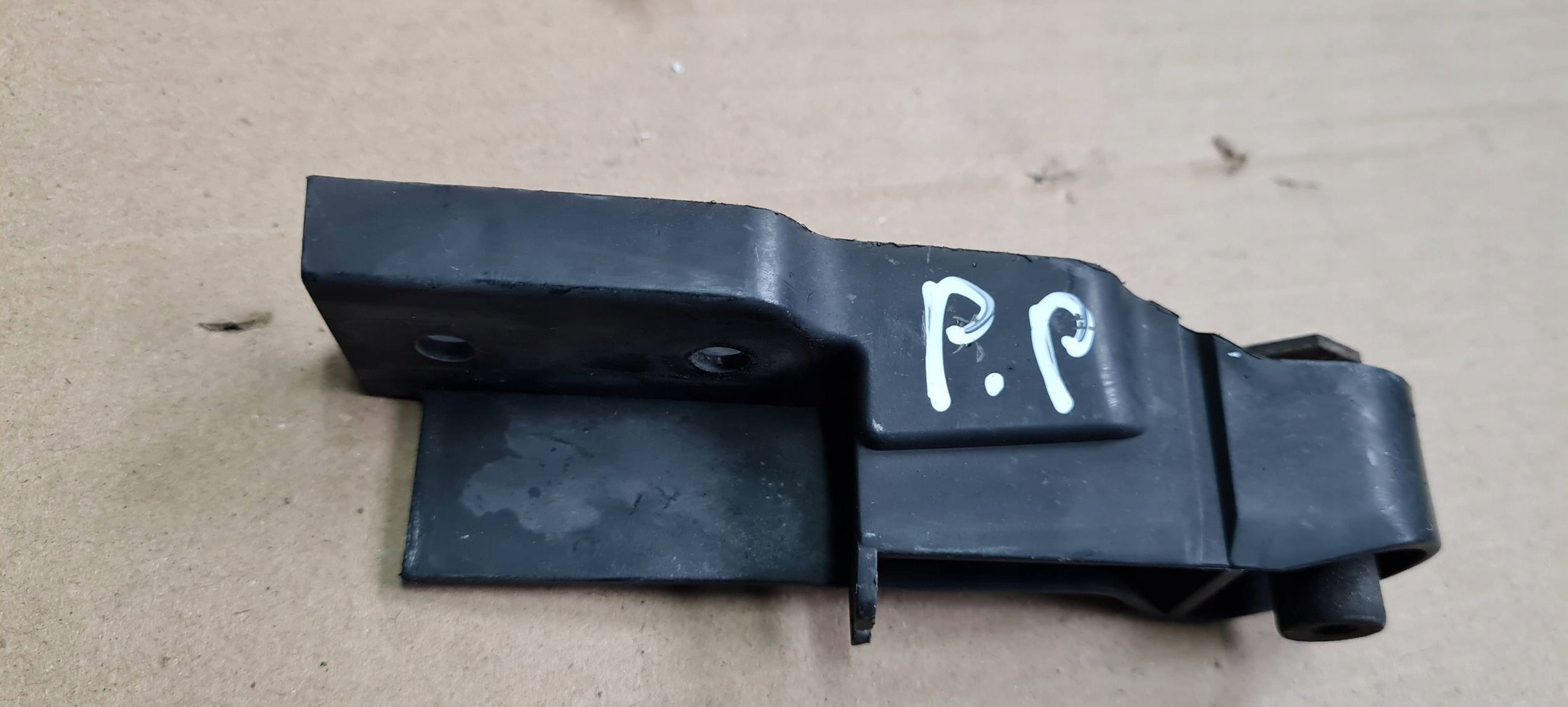 A6 C6 LIFT Support Poignée Support plaque Pare choc Droite Avant 4F0807772