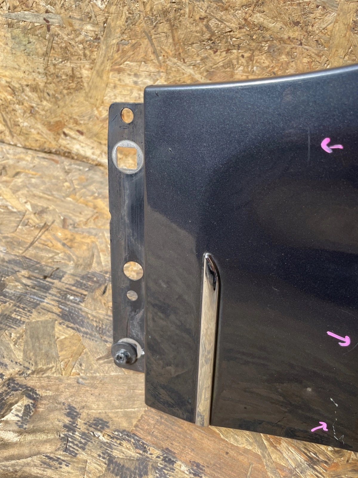 fender front front left Mercedes W204 C Klasa