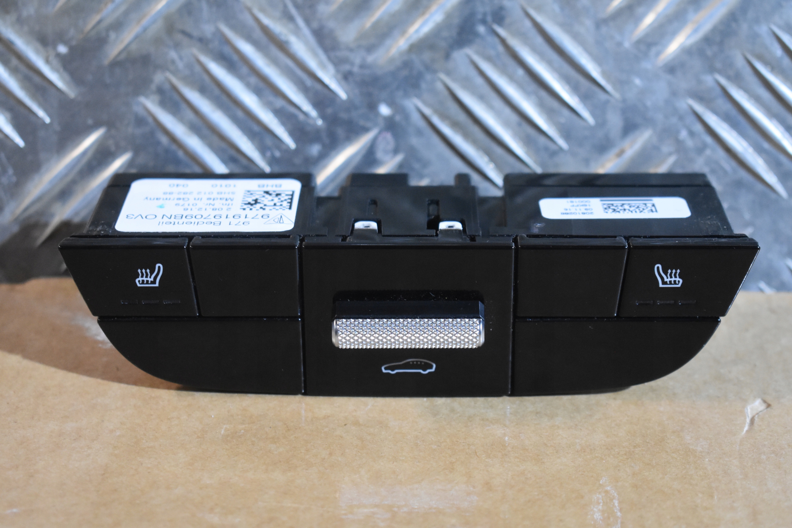IDEALNY PANEL GRZANIA Sitze heck PORSCHE PANAMERA 971 1