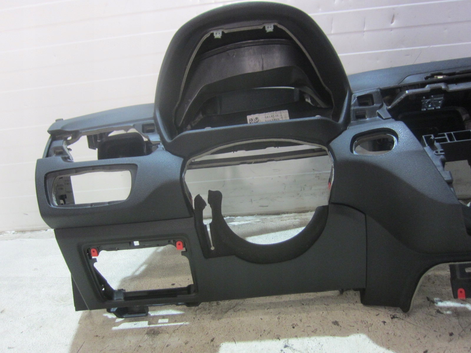 BMW X1 F48 console dashboard instrument panel below HUD HEAD UP black 9296849 6969855