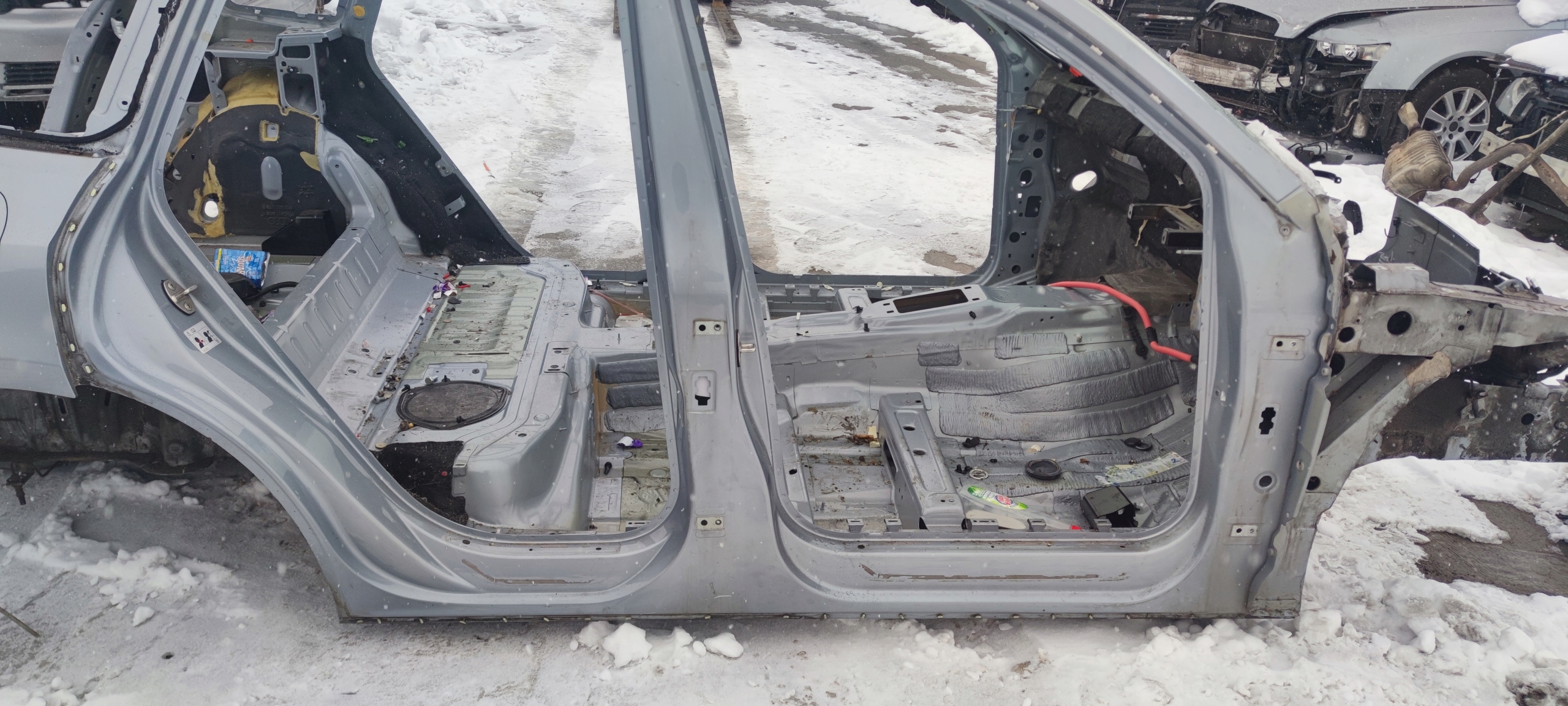 quarter threshold BOK right side AUDI Q5 8R 2008-2016