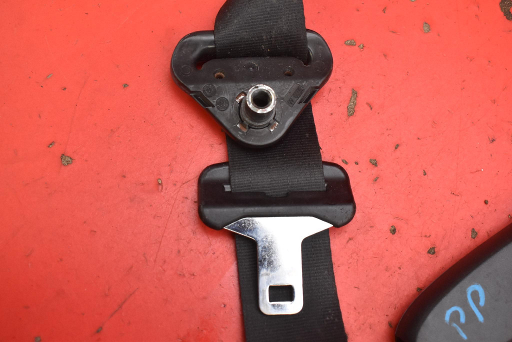 Gurten Sicherheits rechts vorne Spanner EU RENAULT MEGANE 3 III 08-14