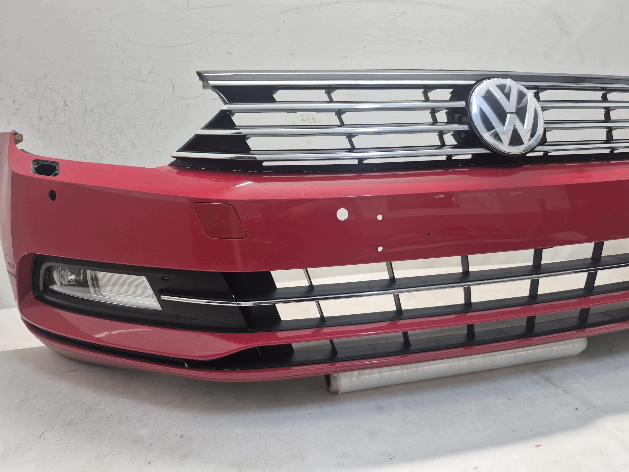 VW PASSAT B8 14-19 bumper front front 4XPDC SPR 3G0807221