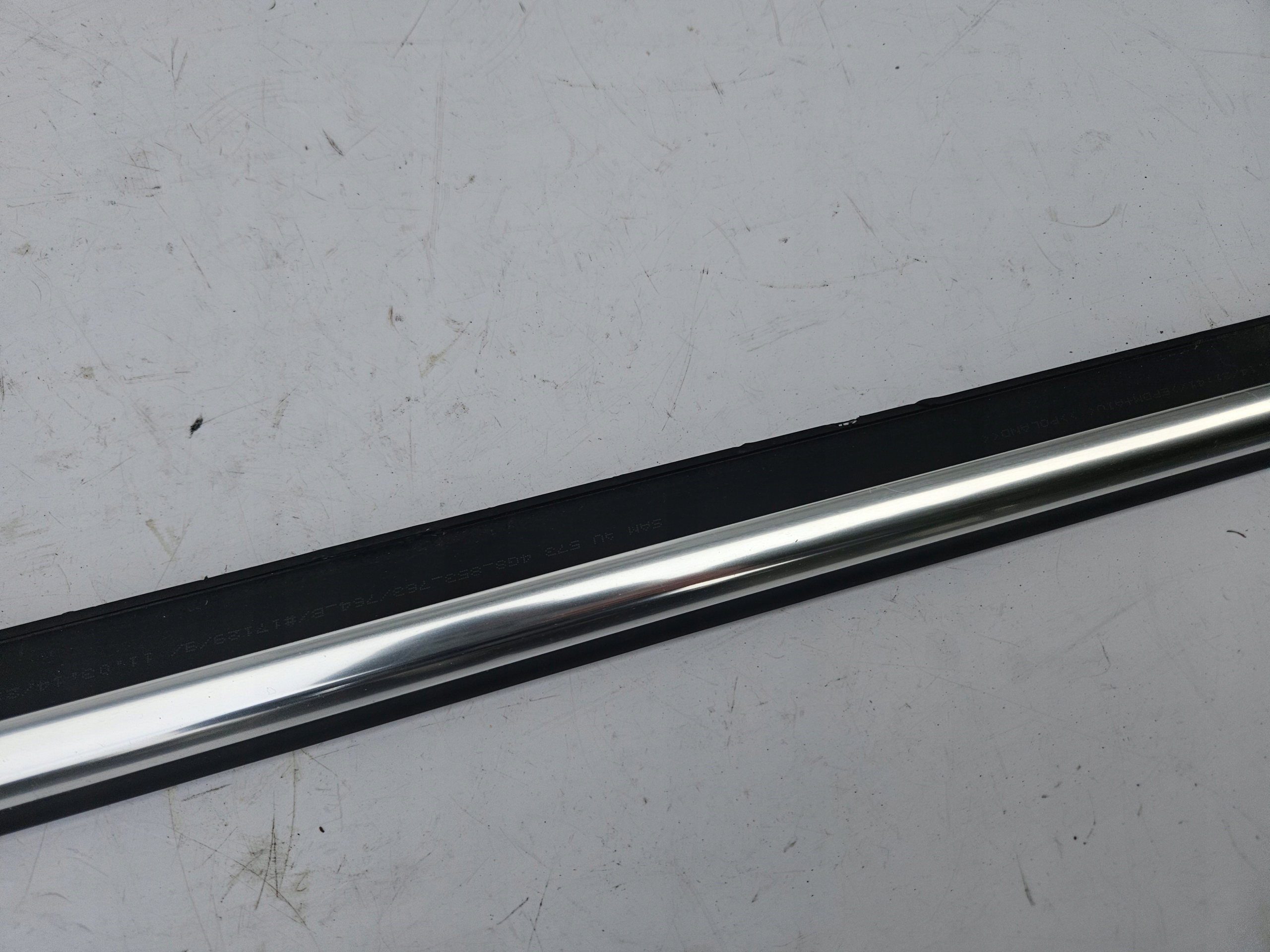 moulding dust door CHROM right rear right rear part AUDI A7 C7 4G