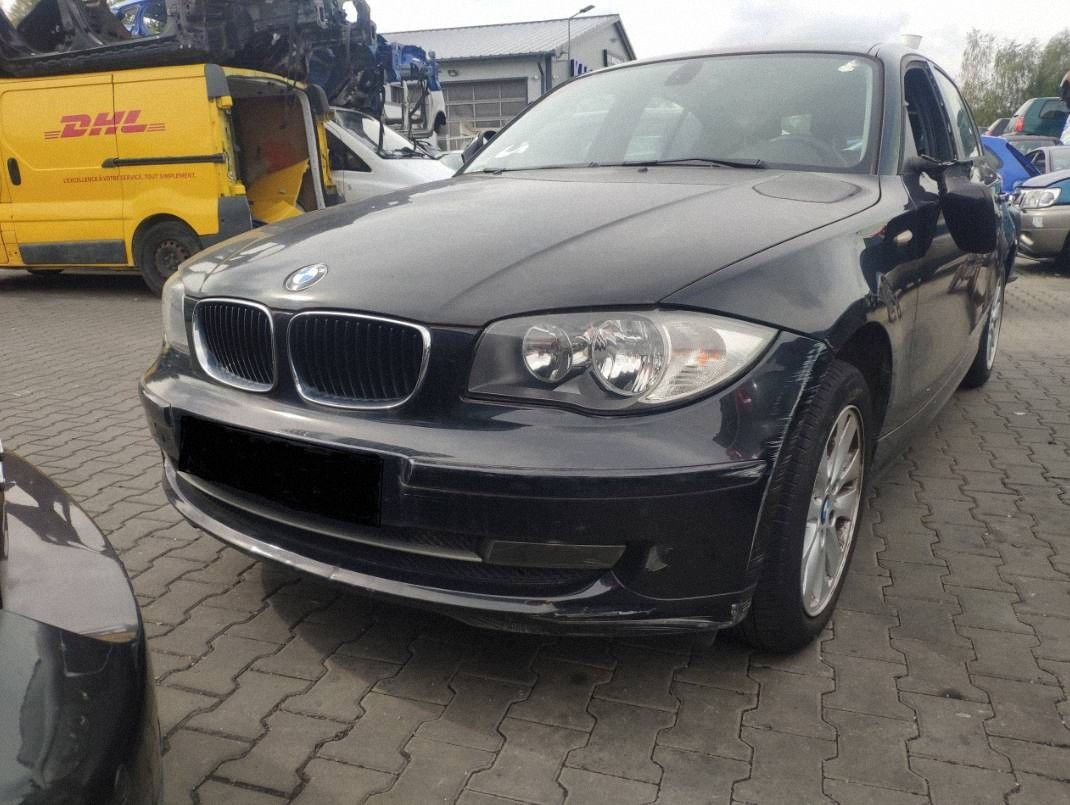 BMW 1 and E87 door front left black, BLACK SAPPHIRE METALLIC 475 475/9