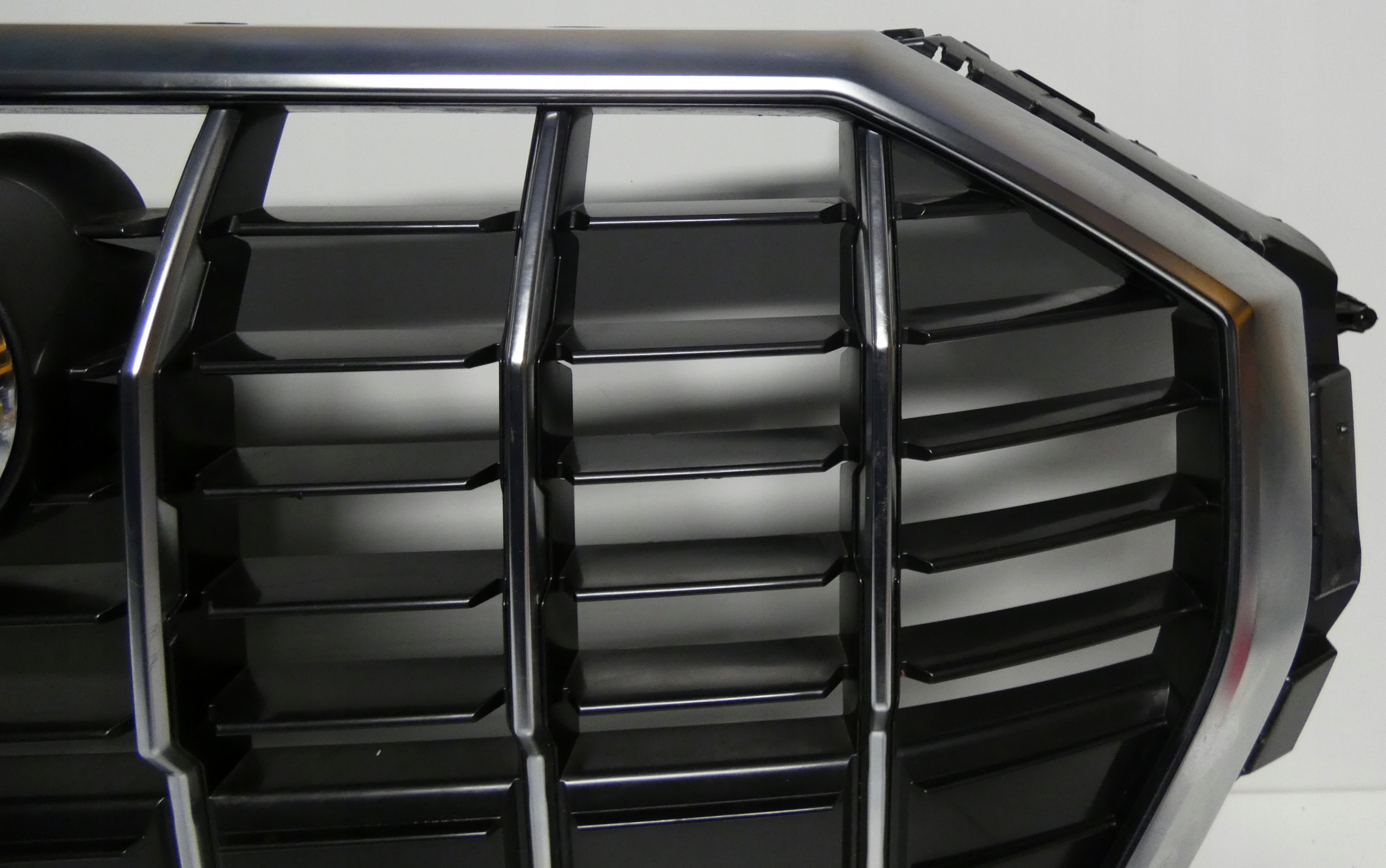 AUDI Q3 2018- SLINE 83A853651E grill grill grille