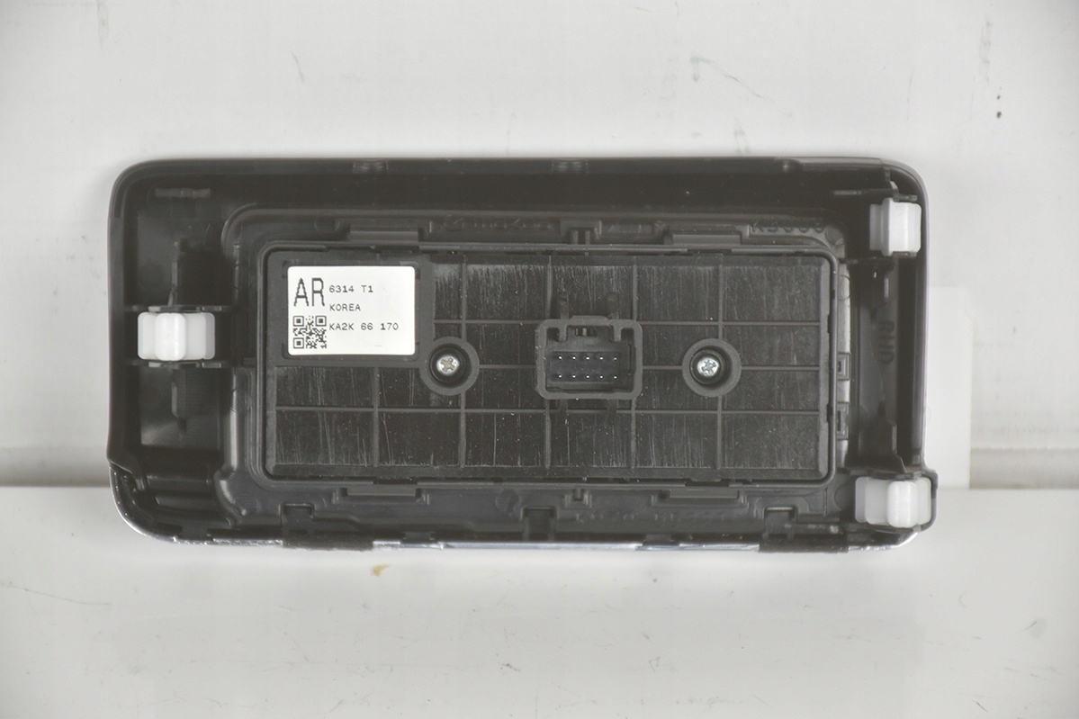 PANEL PRZELACZNIKOW MAZDA CX-5 KA2K66170