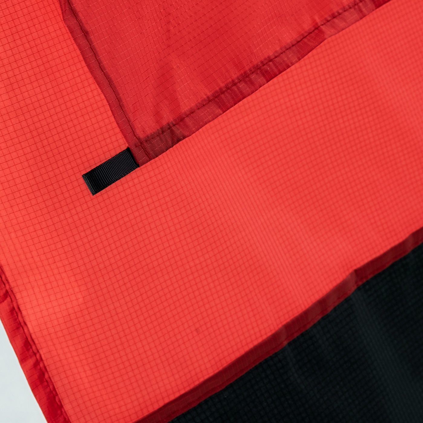 Mata Elbrus ALPIDO prostokątny 200 x 140 cm + worek EAN (GTIN) 5902786345977