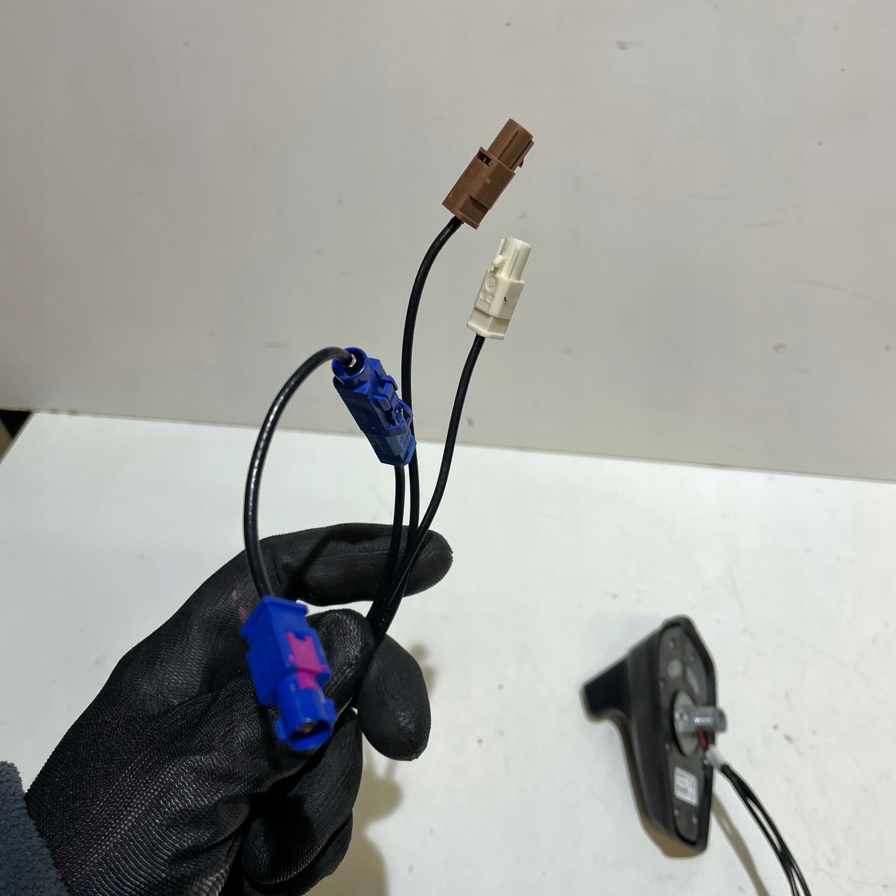 RENAULT MEGANE IV LIFT ANTENA DACH 282178862R