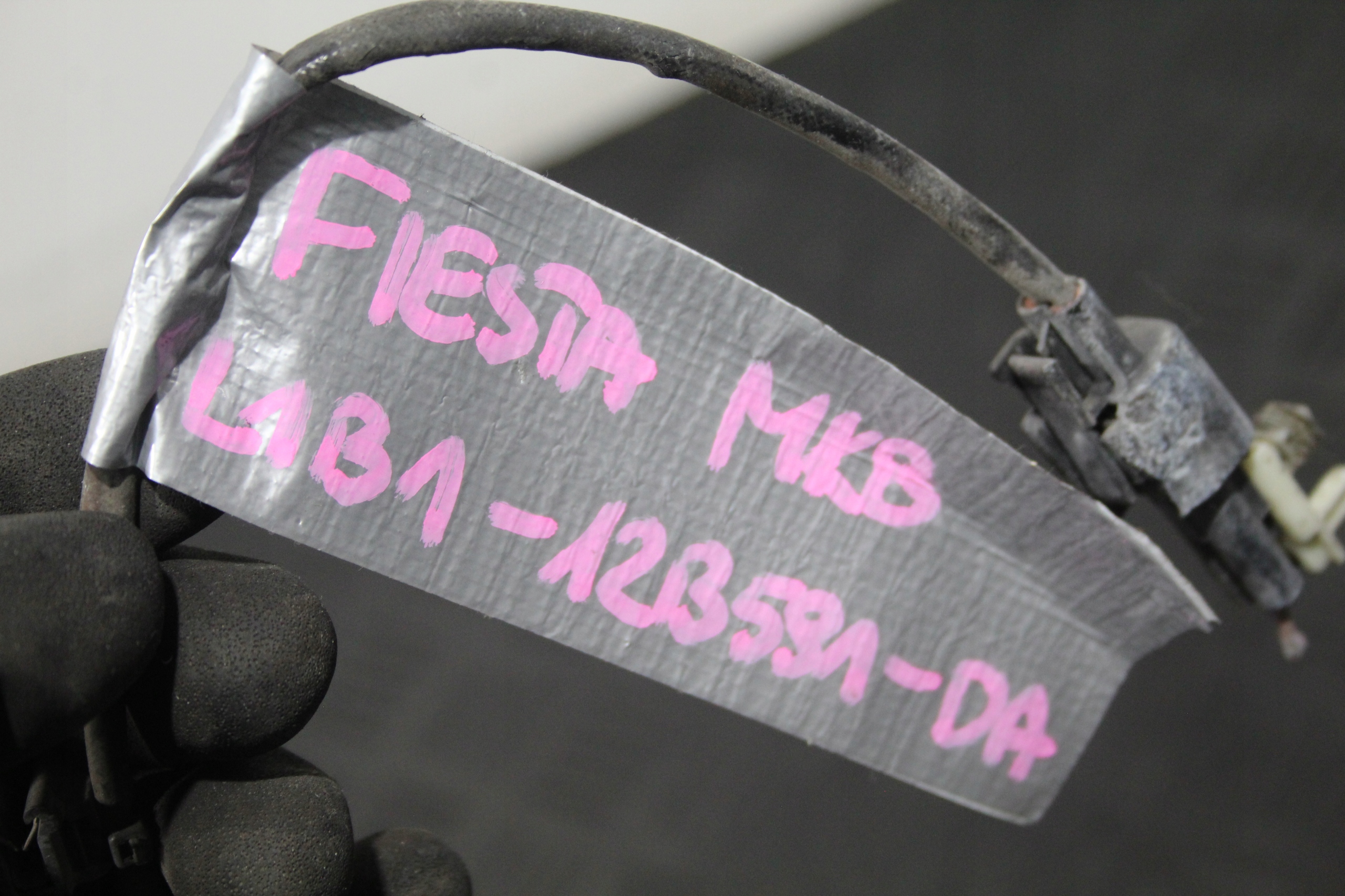 SENSOR TEMPERATURY GASE FIESTA MK8 L1B1-12B591-DA