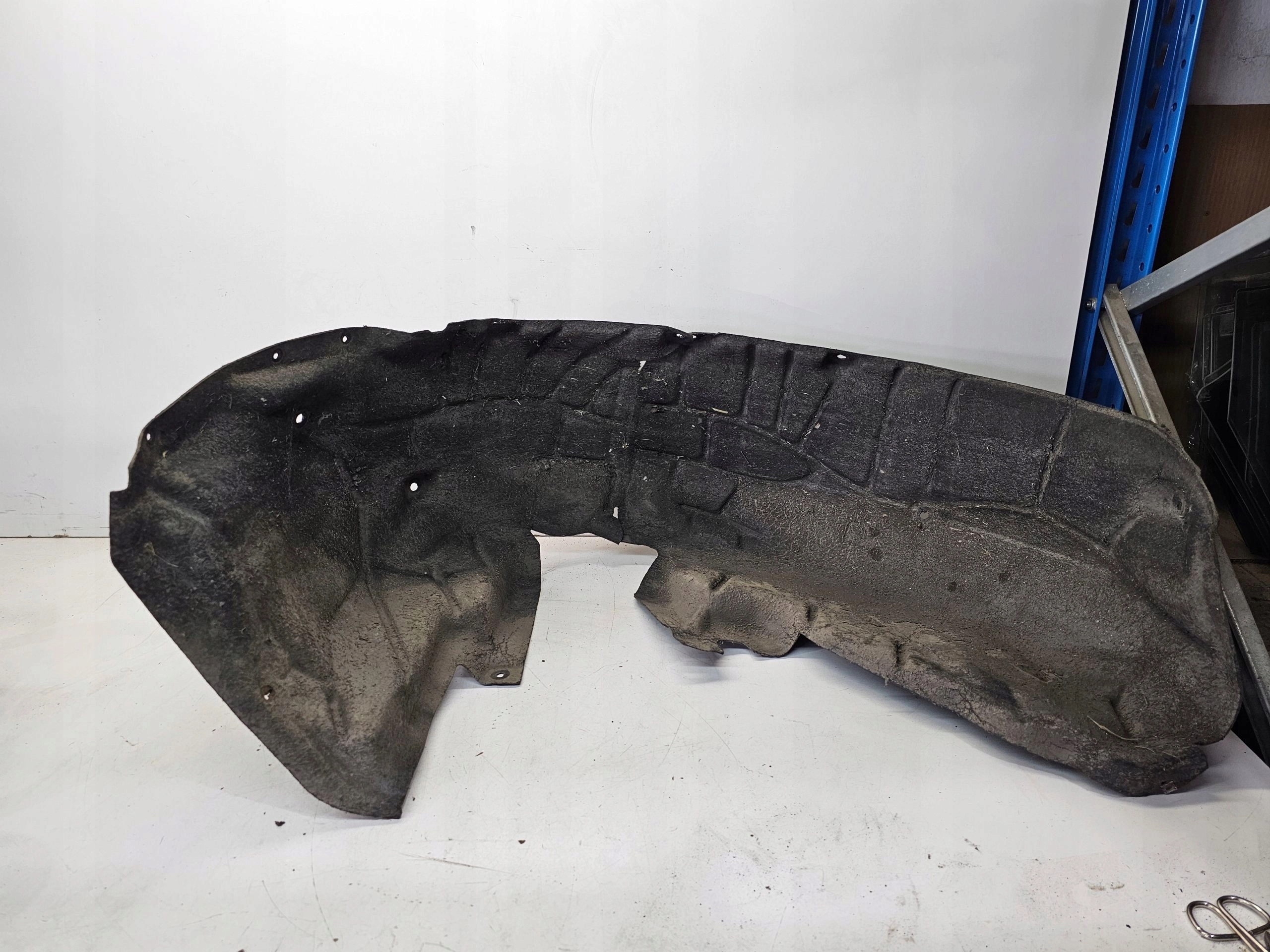Radschale rechts heck AUDI A4 B9 8W0810172F