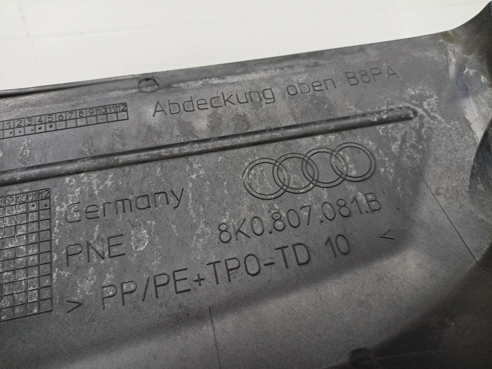 cache face avant avant Audi A4 B8 facelift 2012 8K0.807.081.B