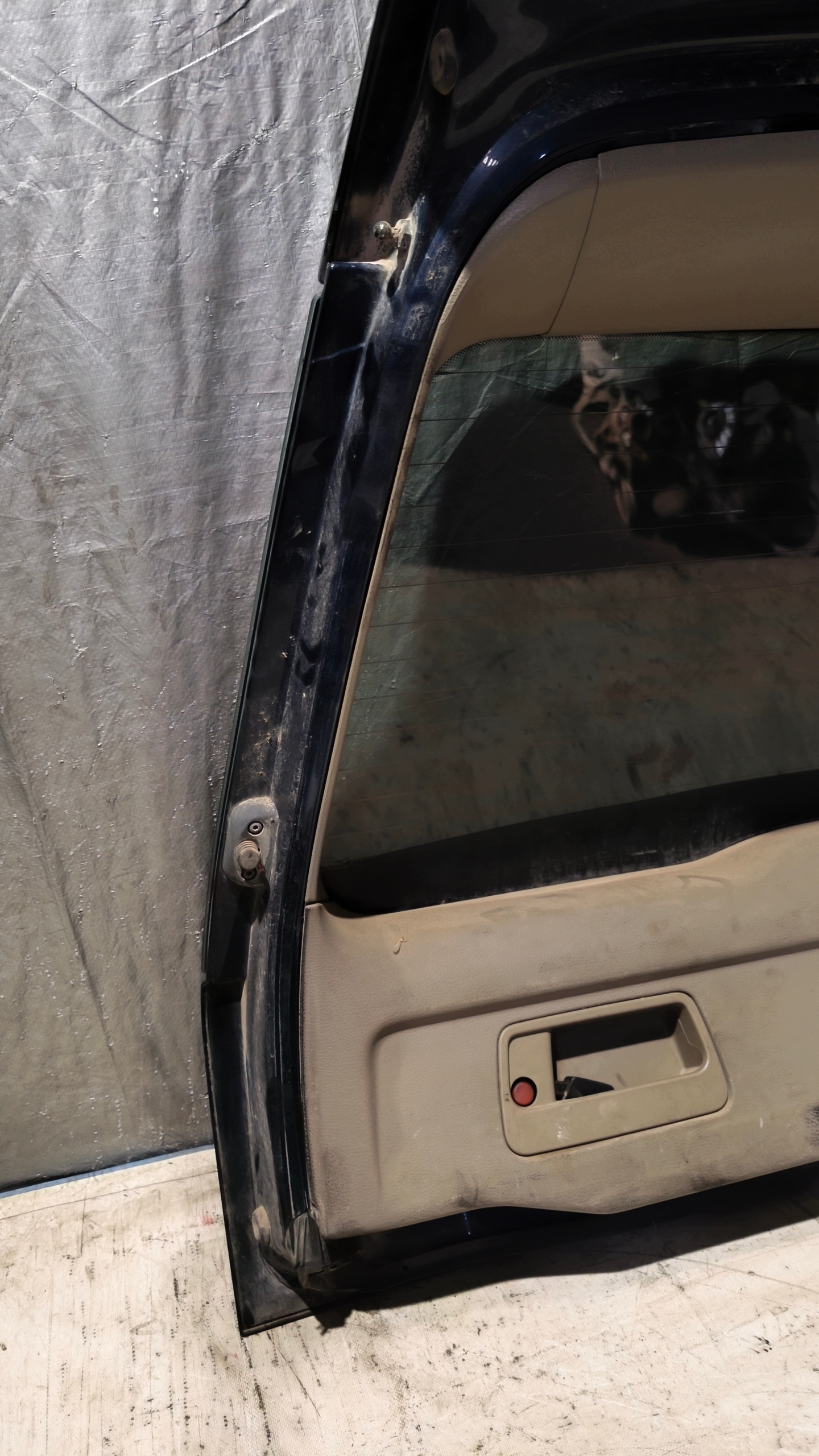 trunk door boot VOLVO CX90 and 2003r K: 41700