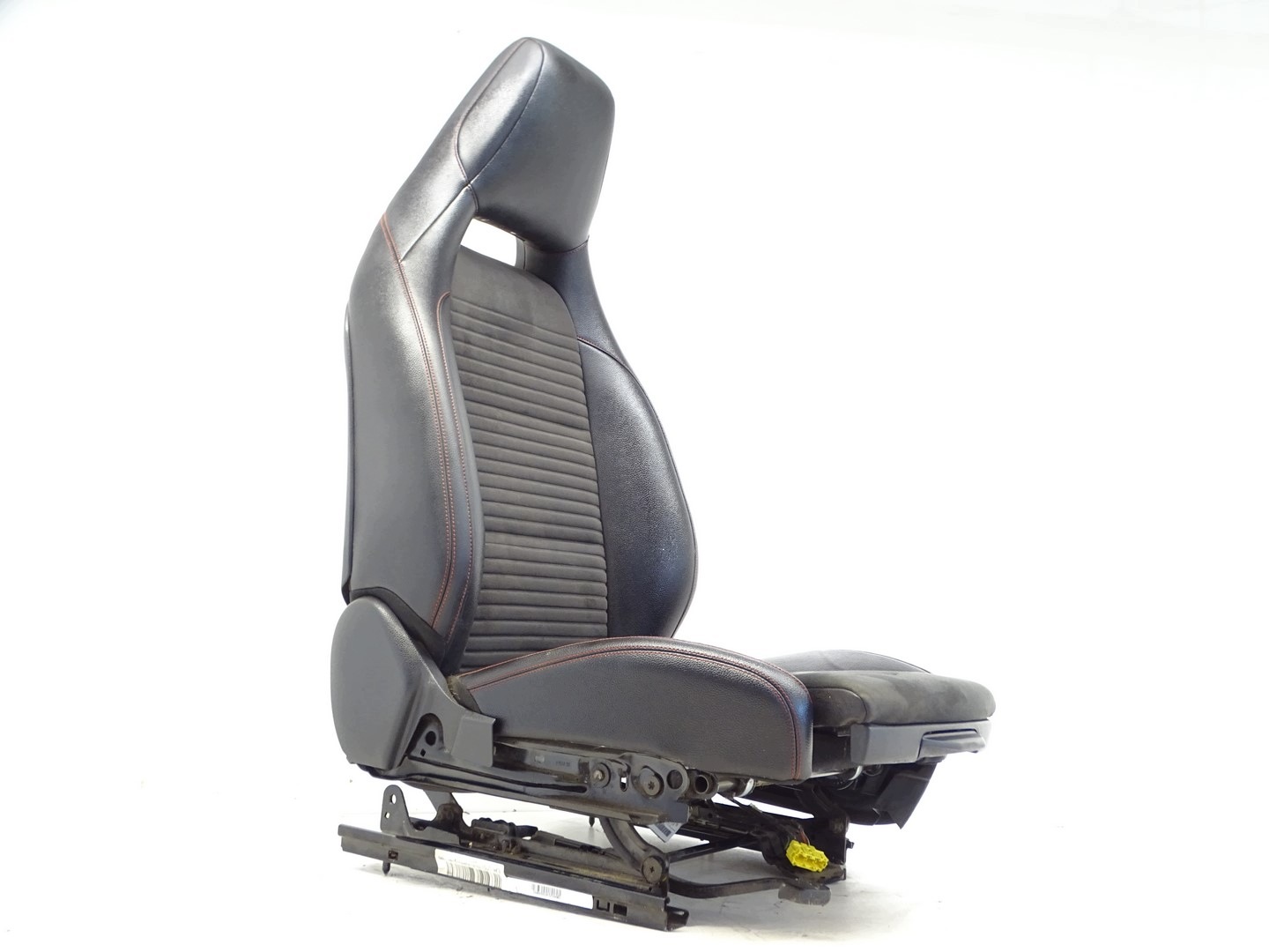 seats left front front driver´s semi leather MERCEDES A KLASA W176
