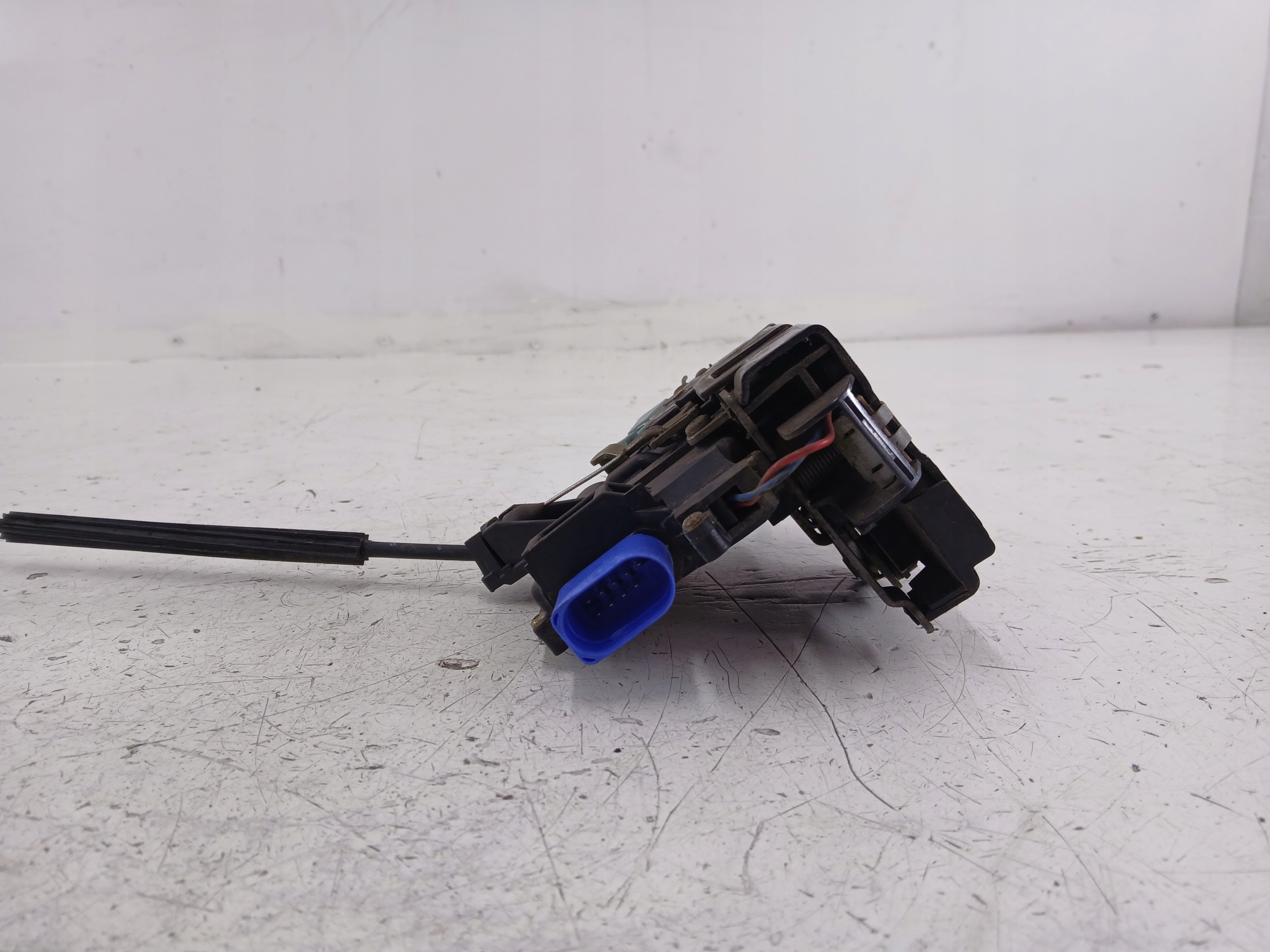 SEAT ALTEA and lock door right front 3D1837016