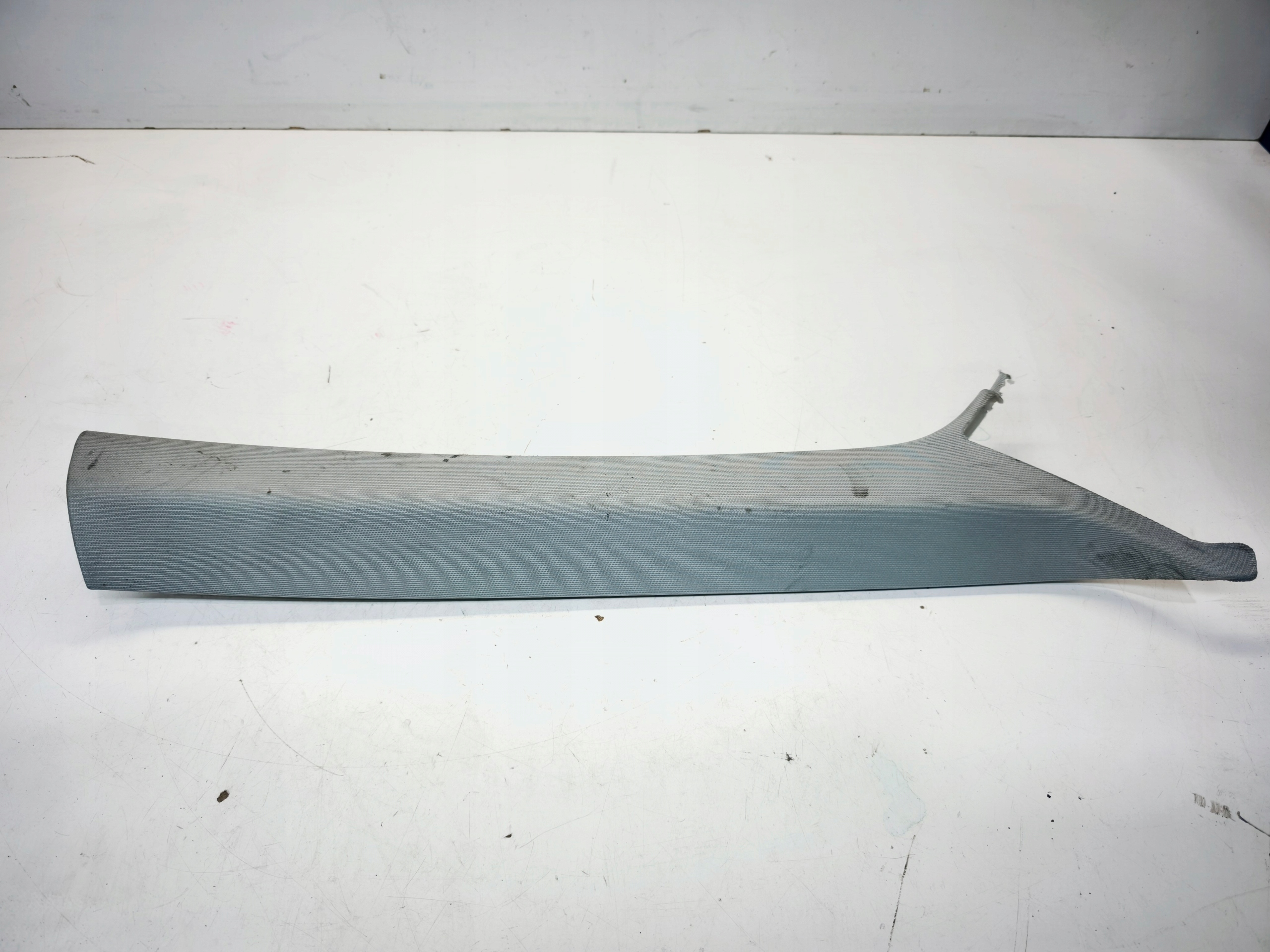 cover POSZYCIA pillar A right AUDI A4 B9 8W0867233B