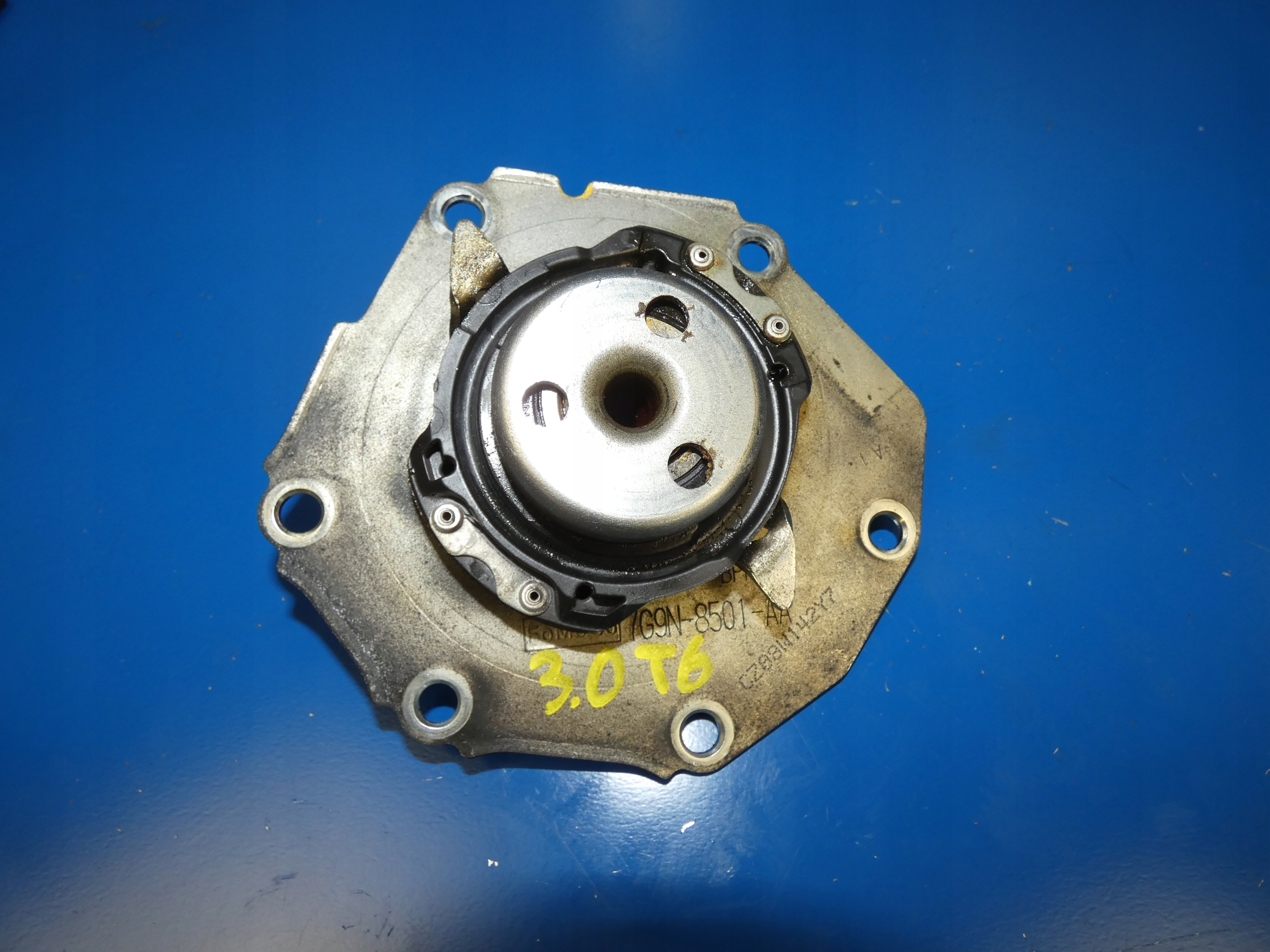 VOLVO XC60 S60 II V60 3.2 3.0 T T6 water pump