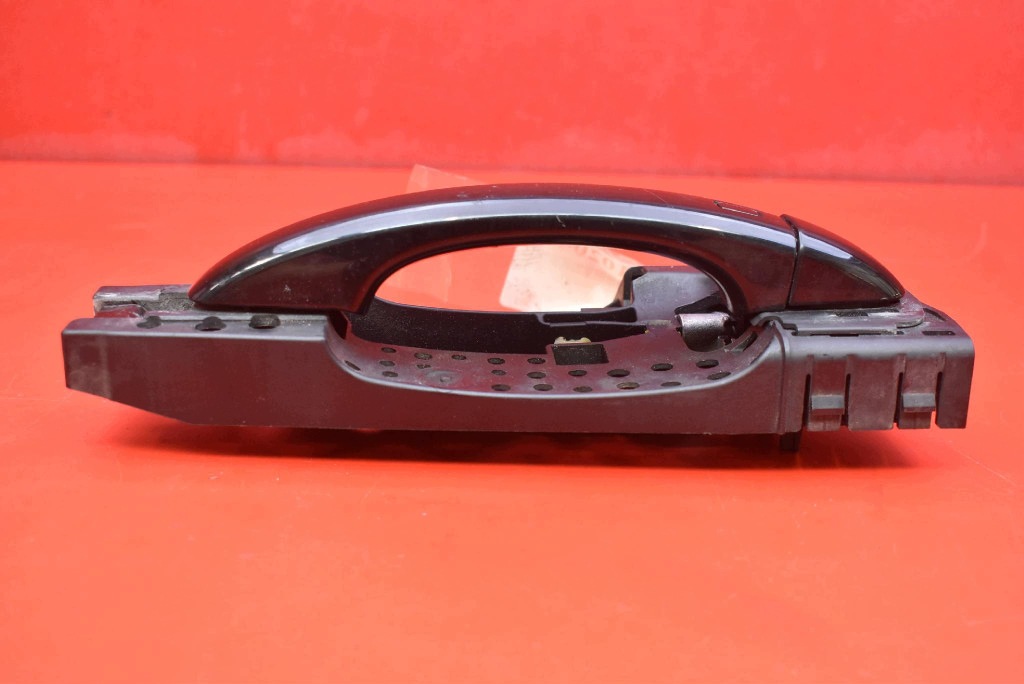 handle right front front black 8T0837886B AUDI Q5 8R 12-17
