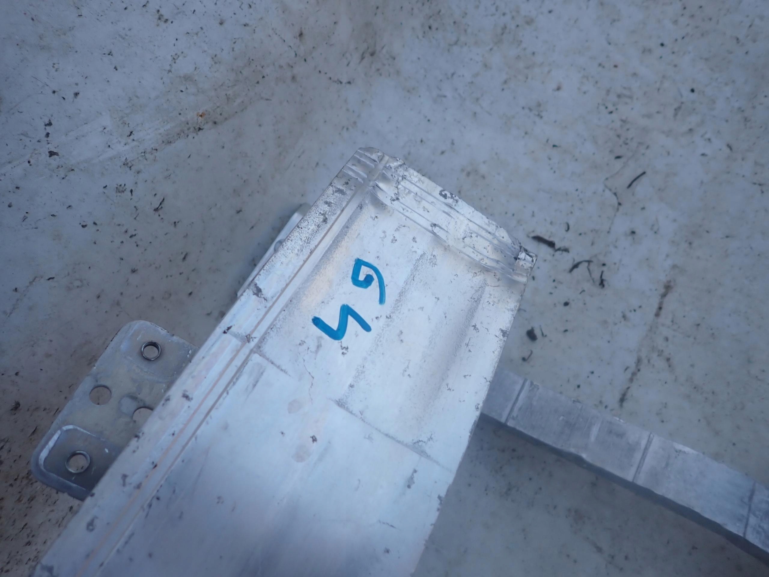 CITROEN C4 CACTUS 14- sider pillar front