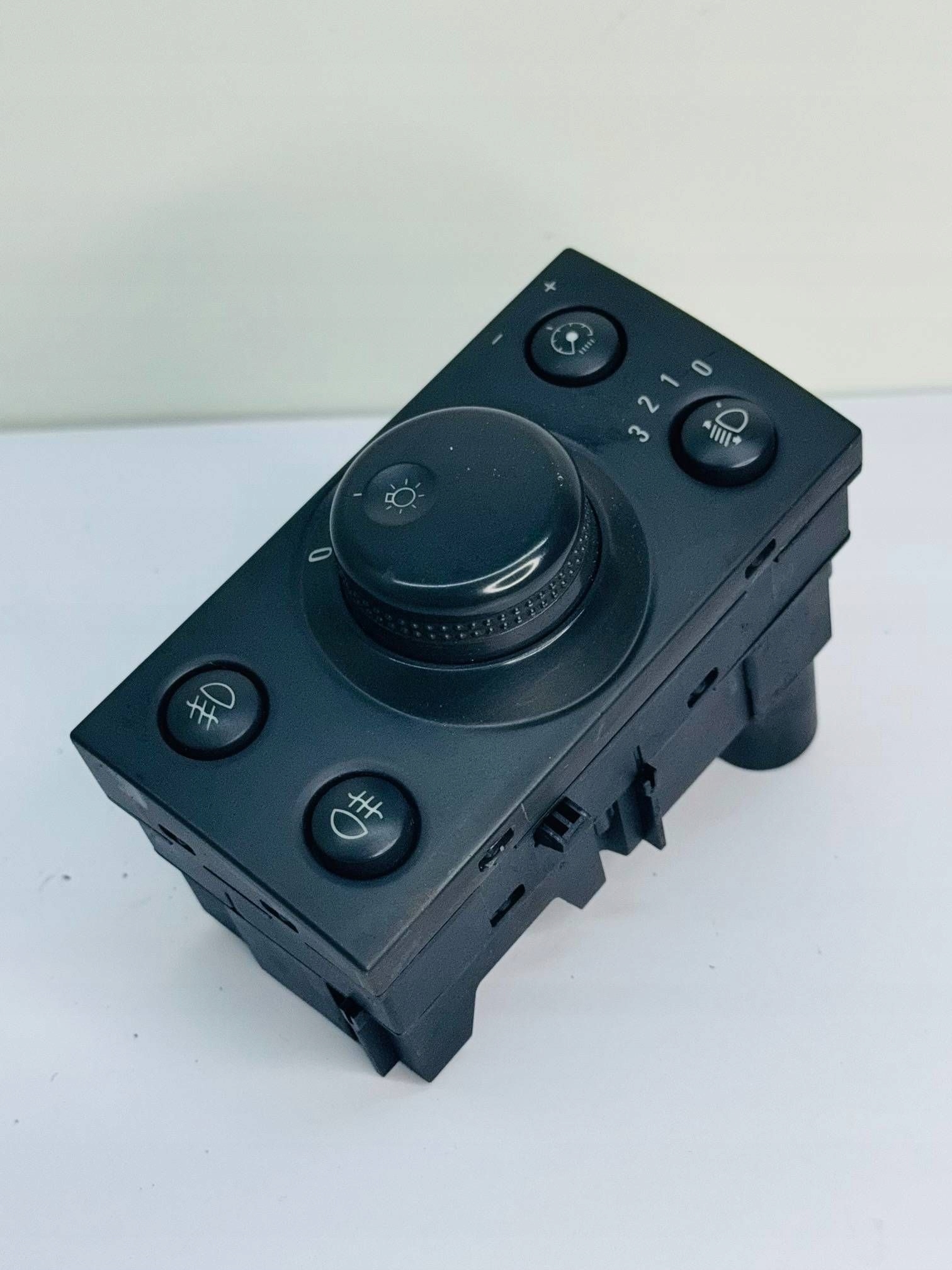OPEL VECTRA C SIGNUM light switch switch 53544