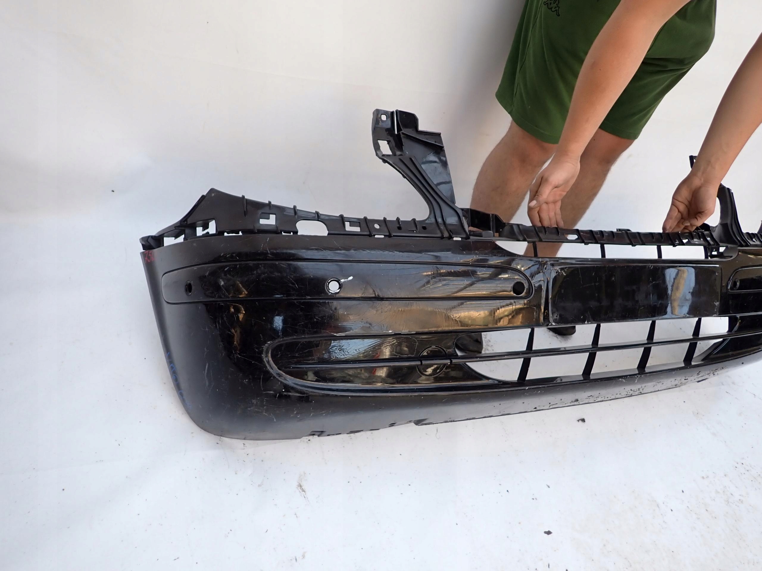MERCEDES VITO II W639 03-10 bumper front front PDC